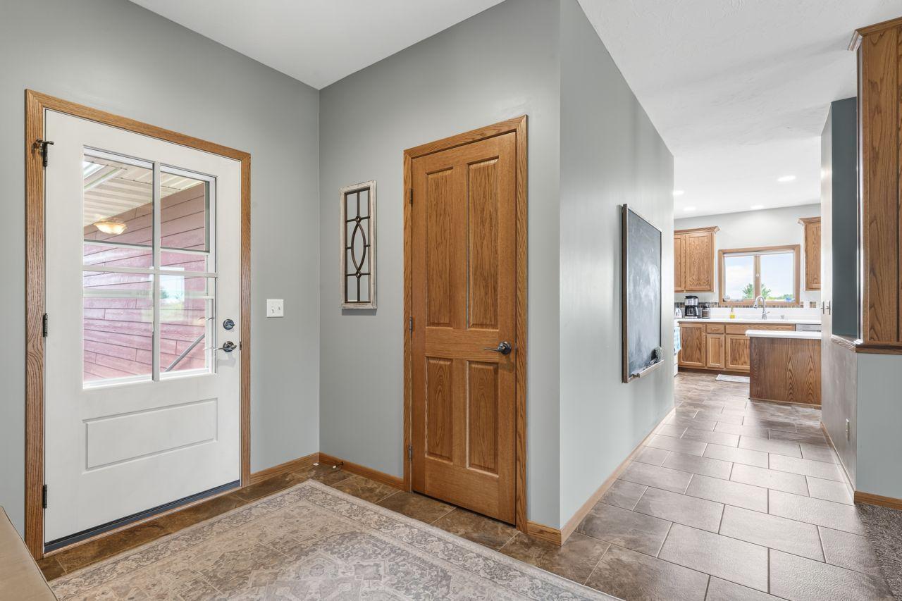 5655 154th Street E Property Photo 16