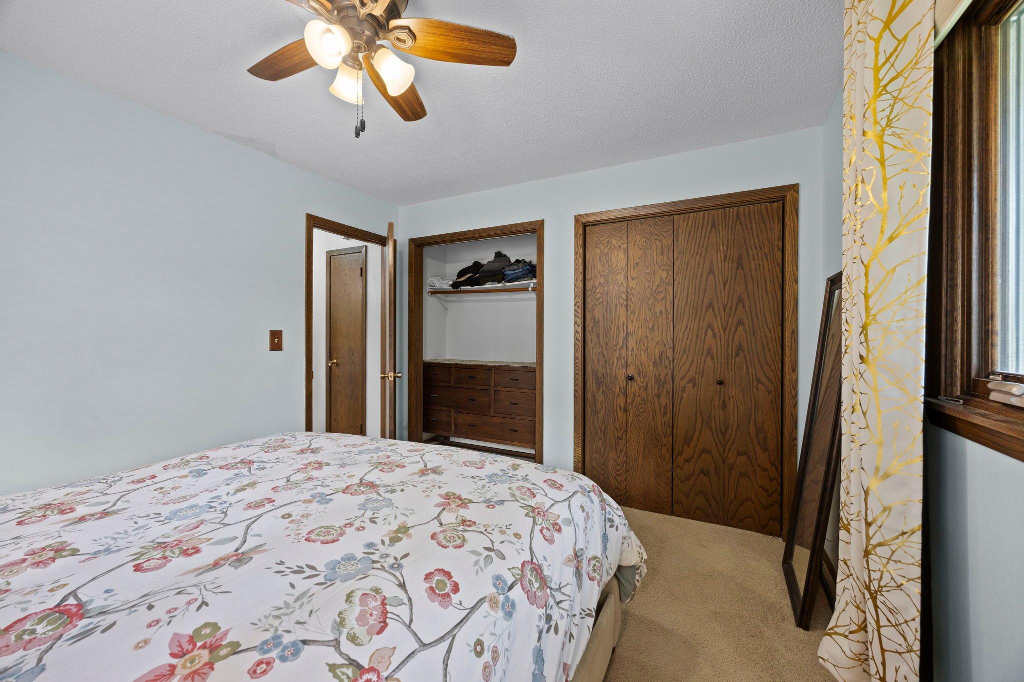 475 Riverside Street Property Photo 35