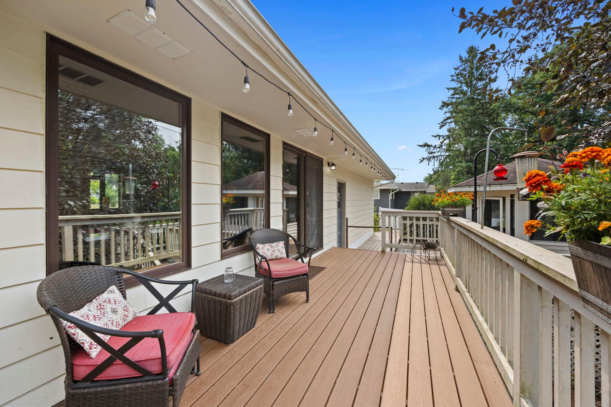 475 Riverside Street Property Photo 62