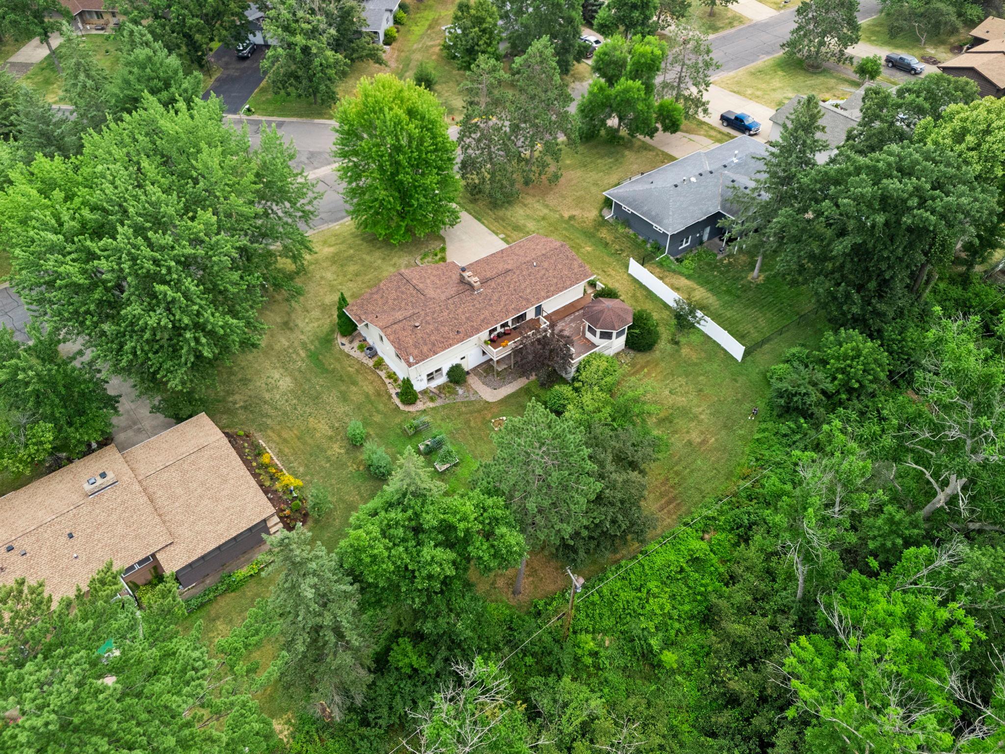 475 Riverside Street Property Photo 80