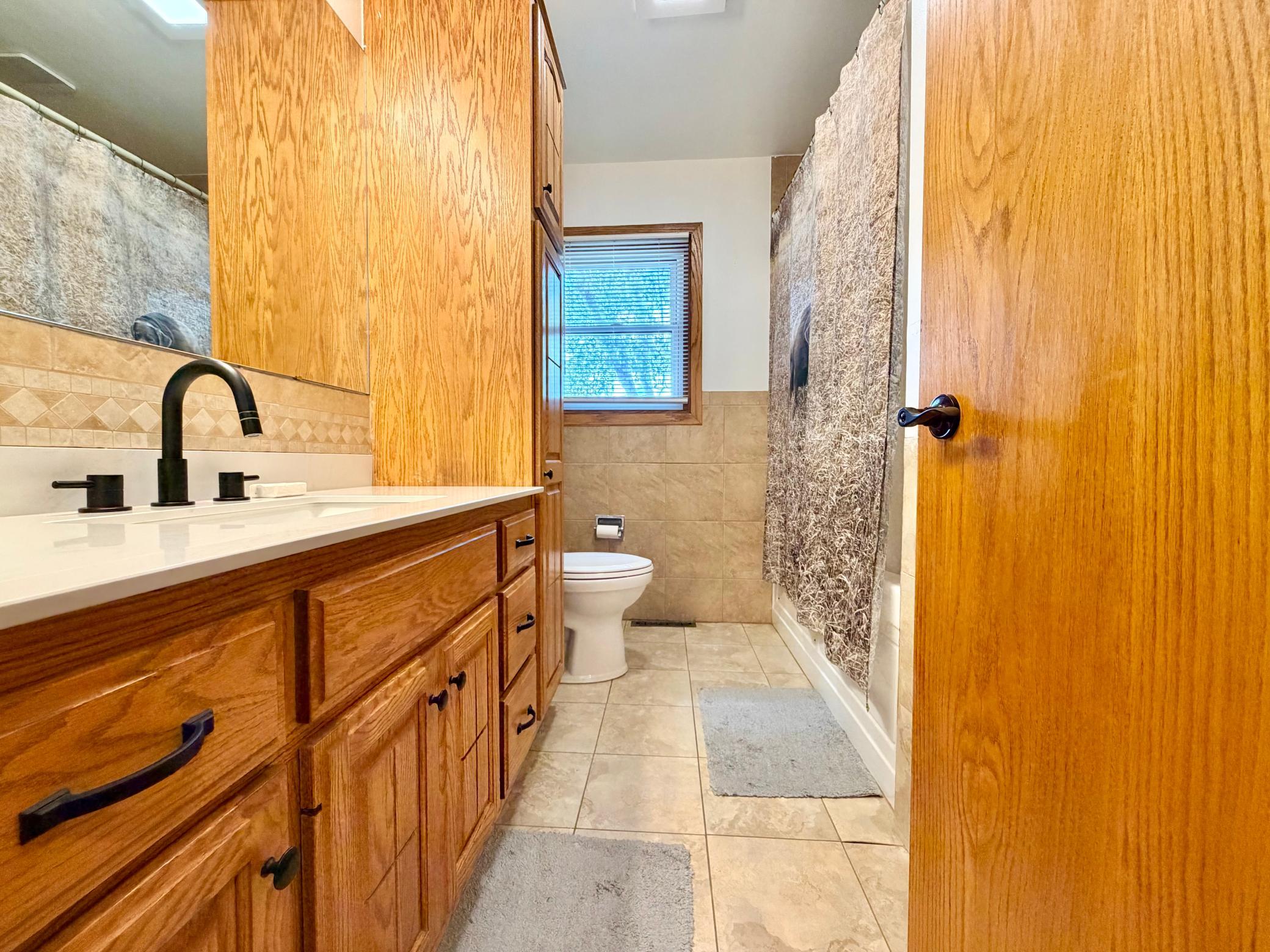 726 5th Avenue Property Photo 15