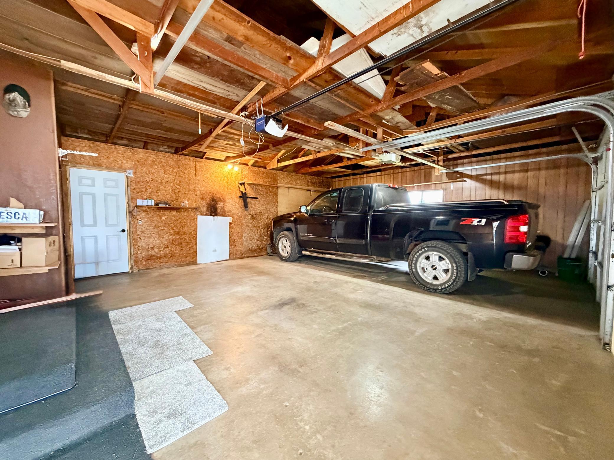 726 5th Avenue Property Photo 19