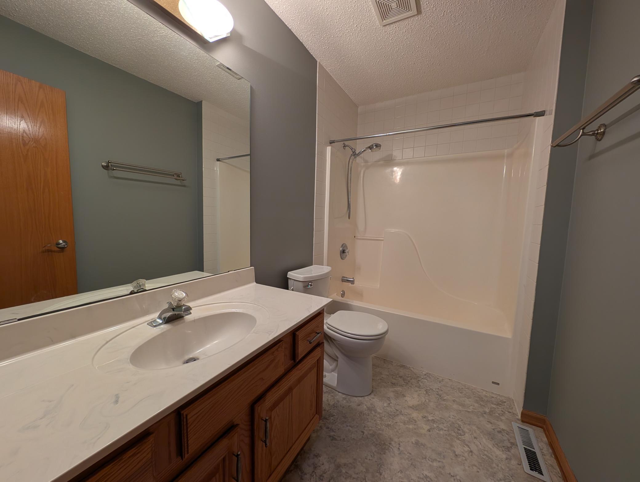 2628 Viola Heights Drive Ne Property Photo 15