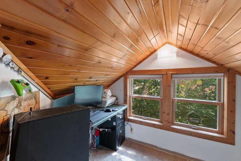 415 8th Street Property Photo 17