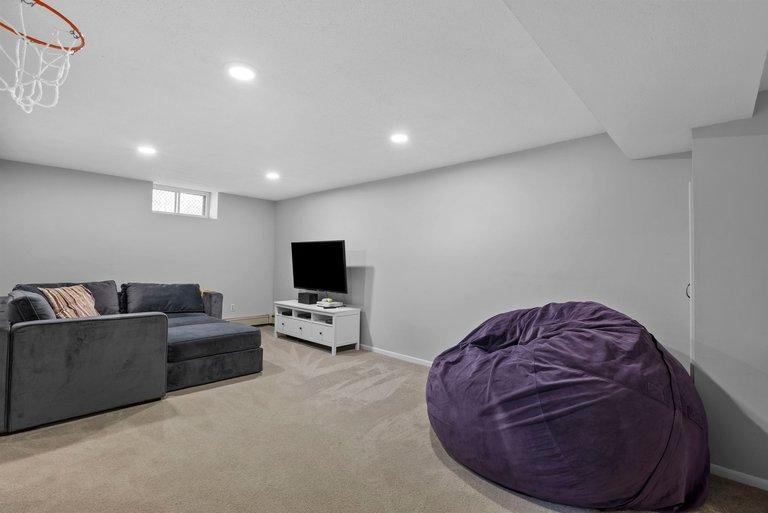 1055 Goodrich Avenue Property Photo 40