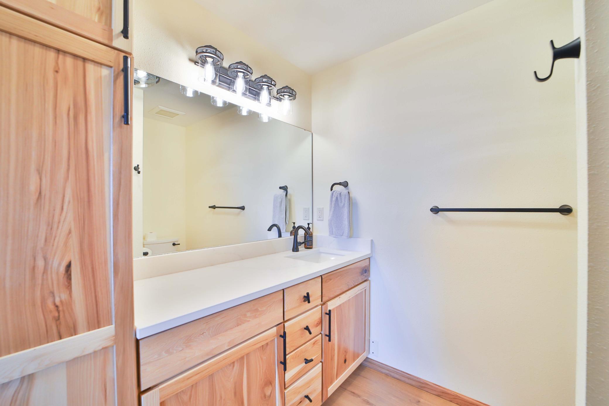 13541 Maplewood Drive Property Photo 28