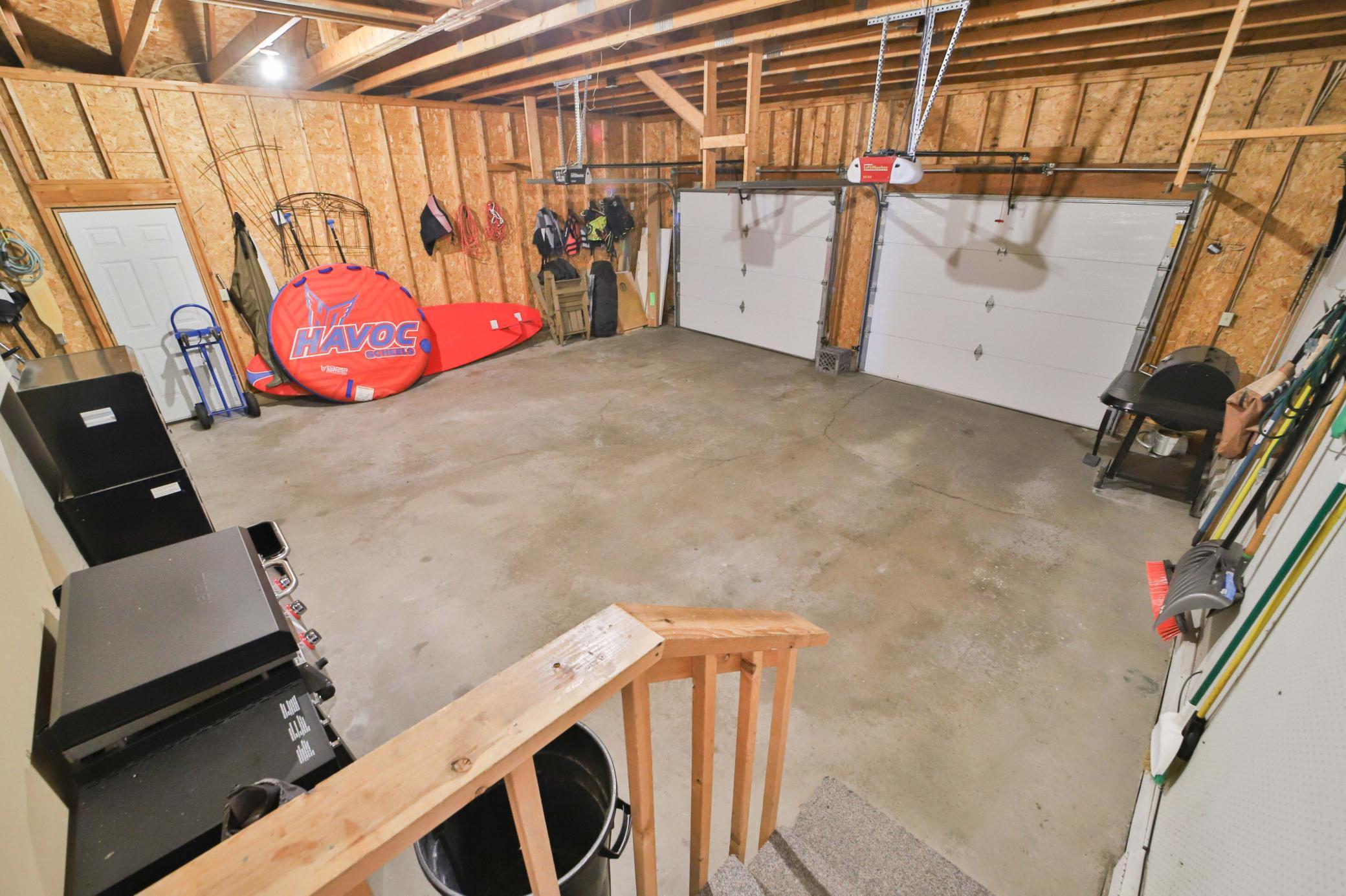 13541 Maplewood Drive Property Photo 40