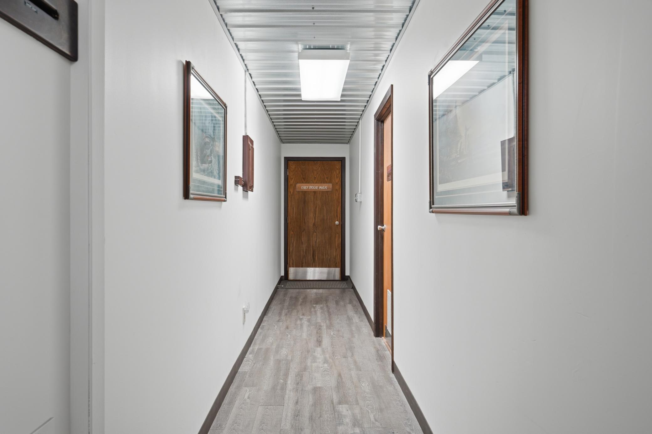 543 State Road Property Photo 4