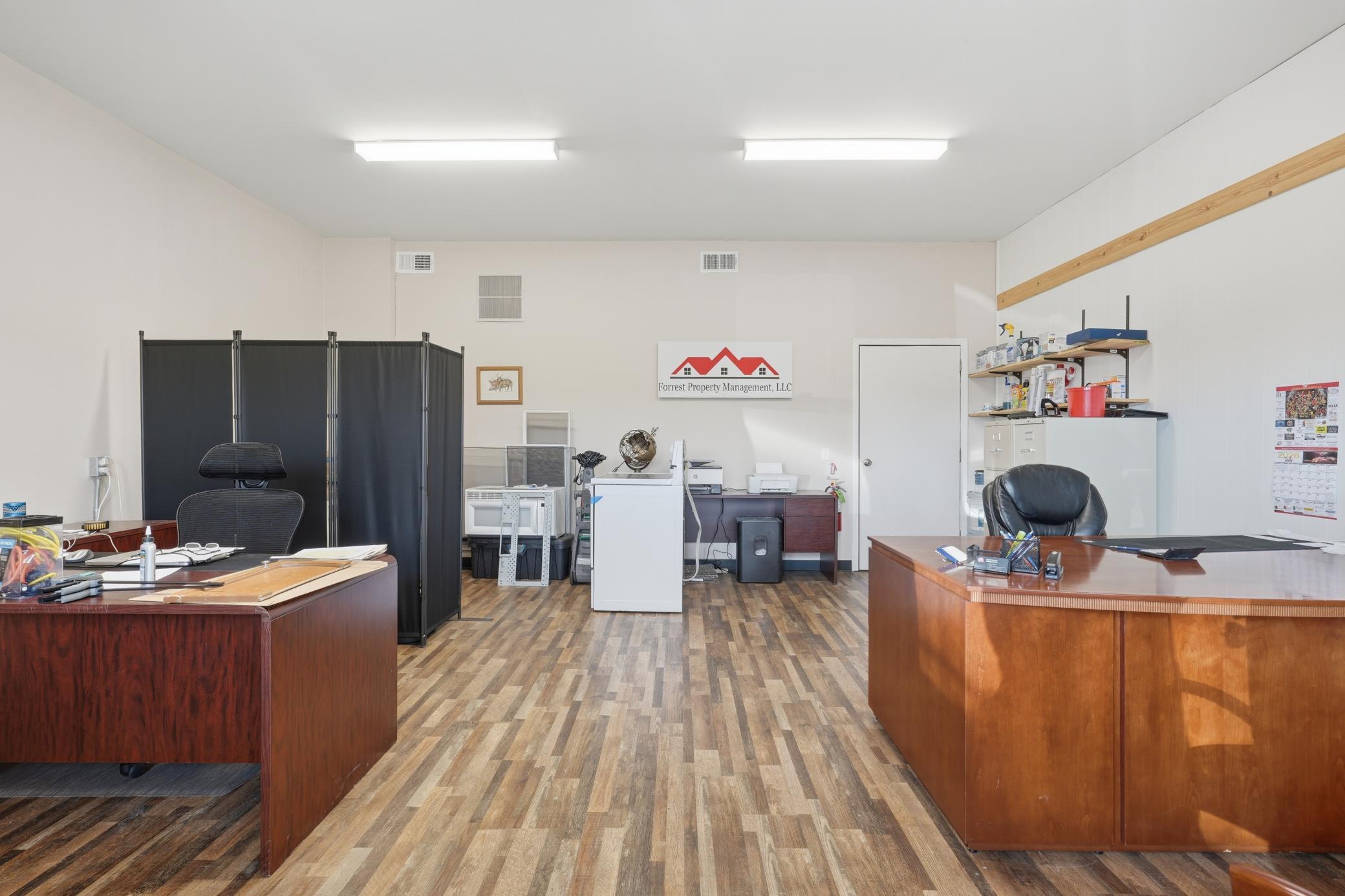 543 State Road Property Photo 6