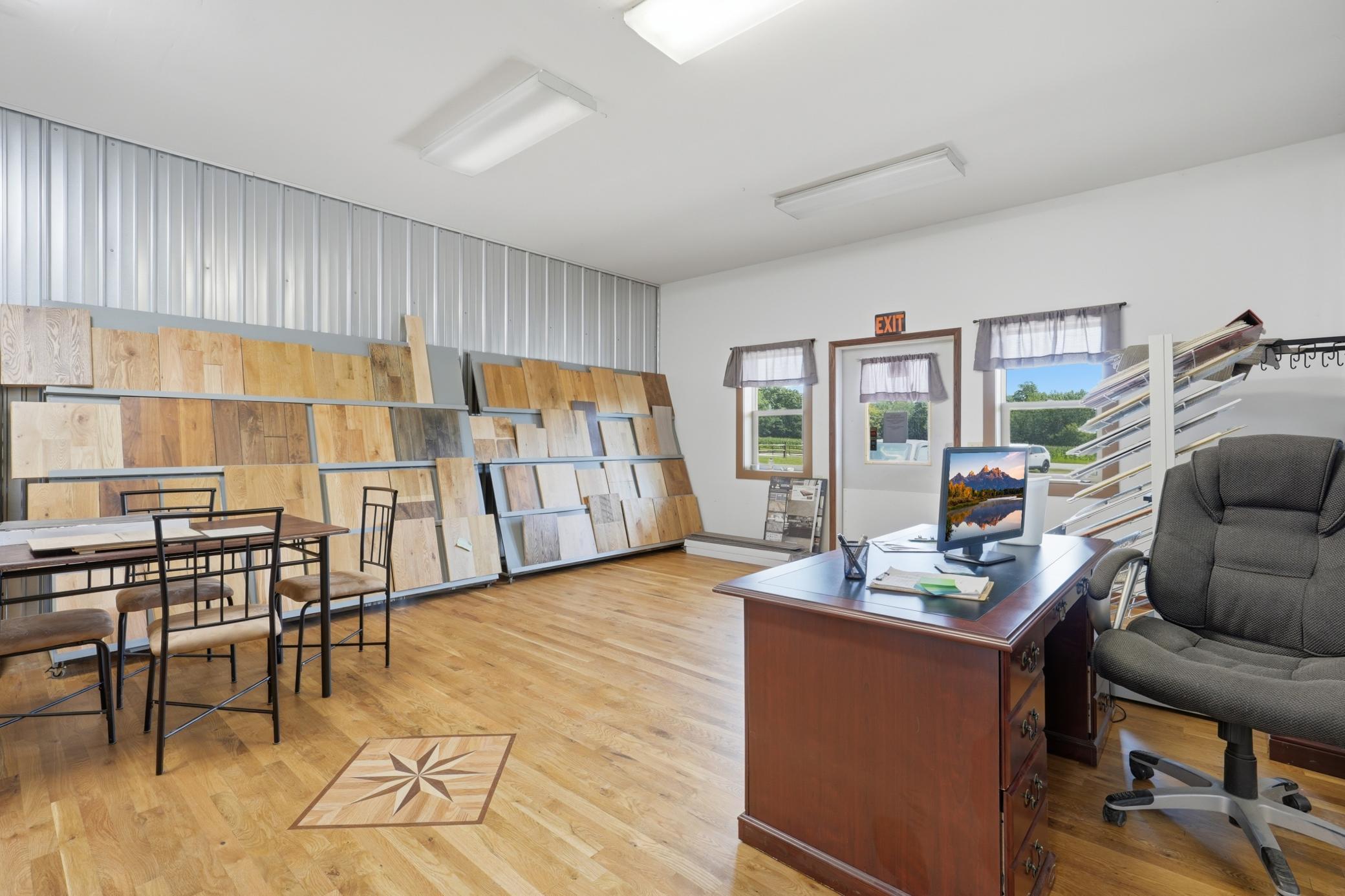 543 State Road Property Photo 10