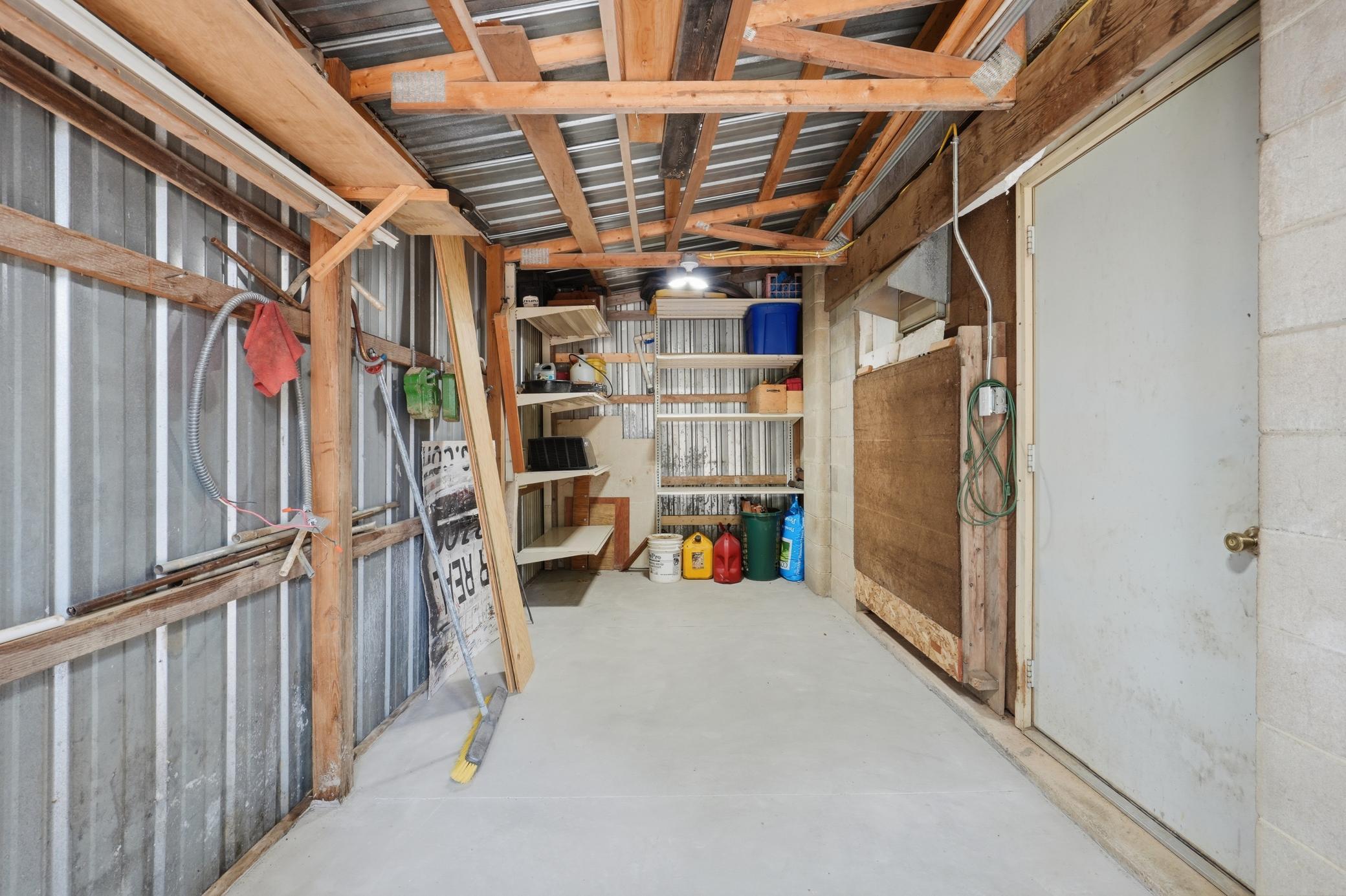 543 State Road Property Photo 17