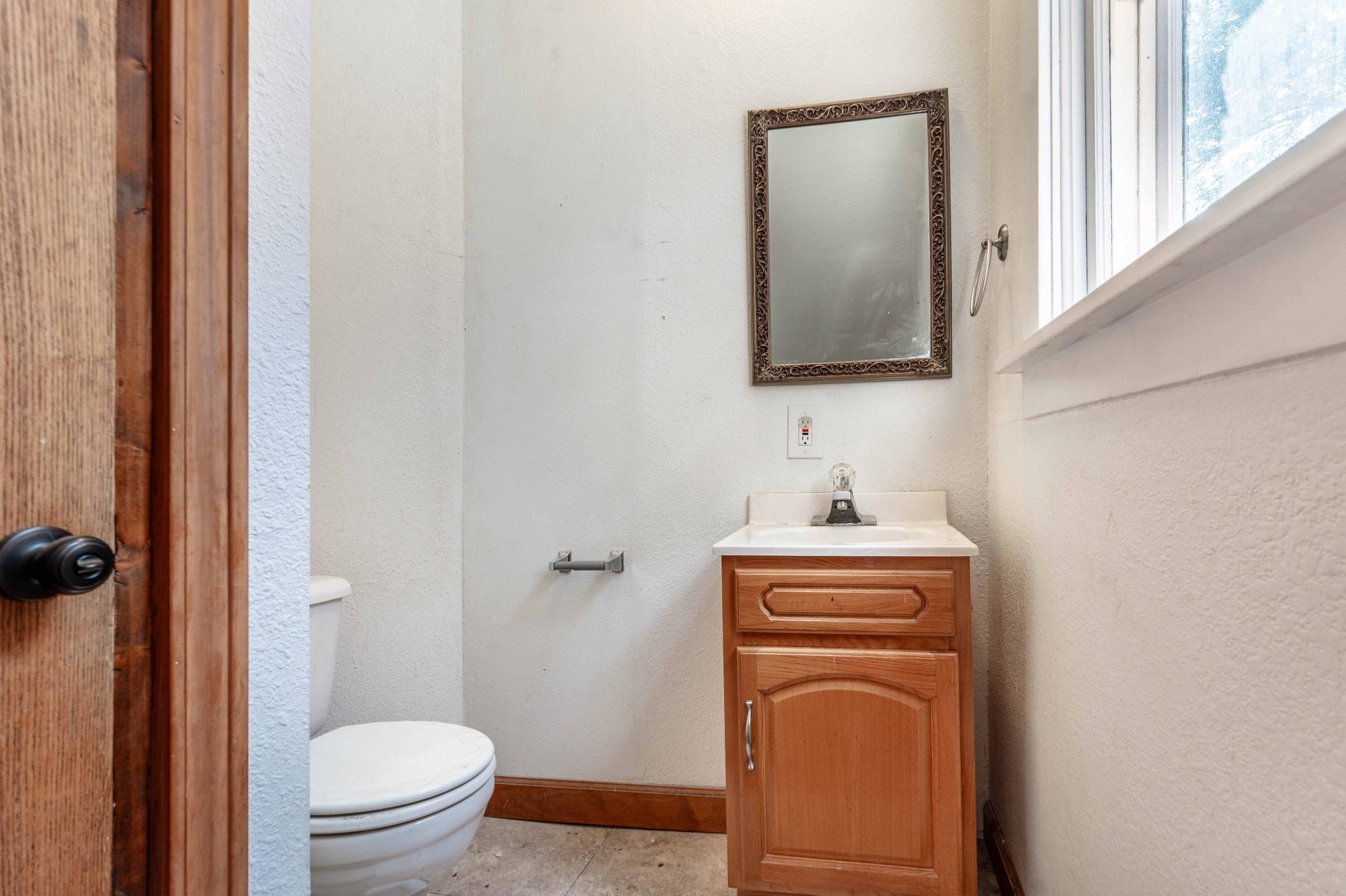 115 7th Avenue Se Property Photo 8