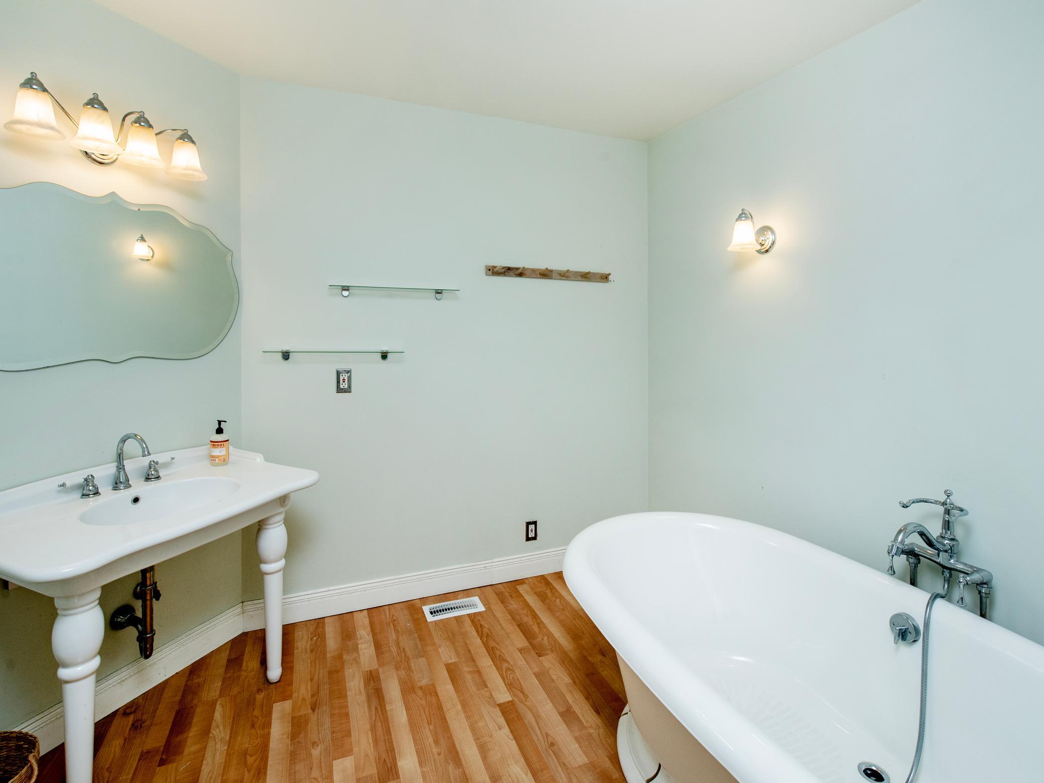 1603 Dodd Road Property Photo 27