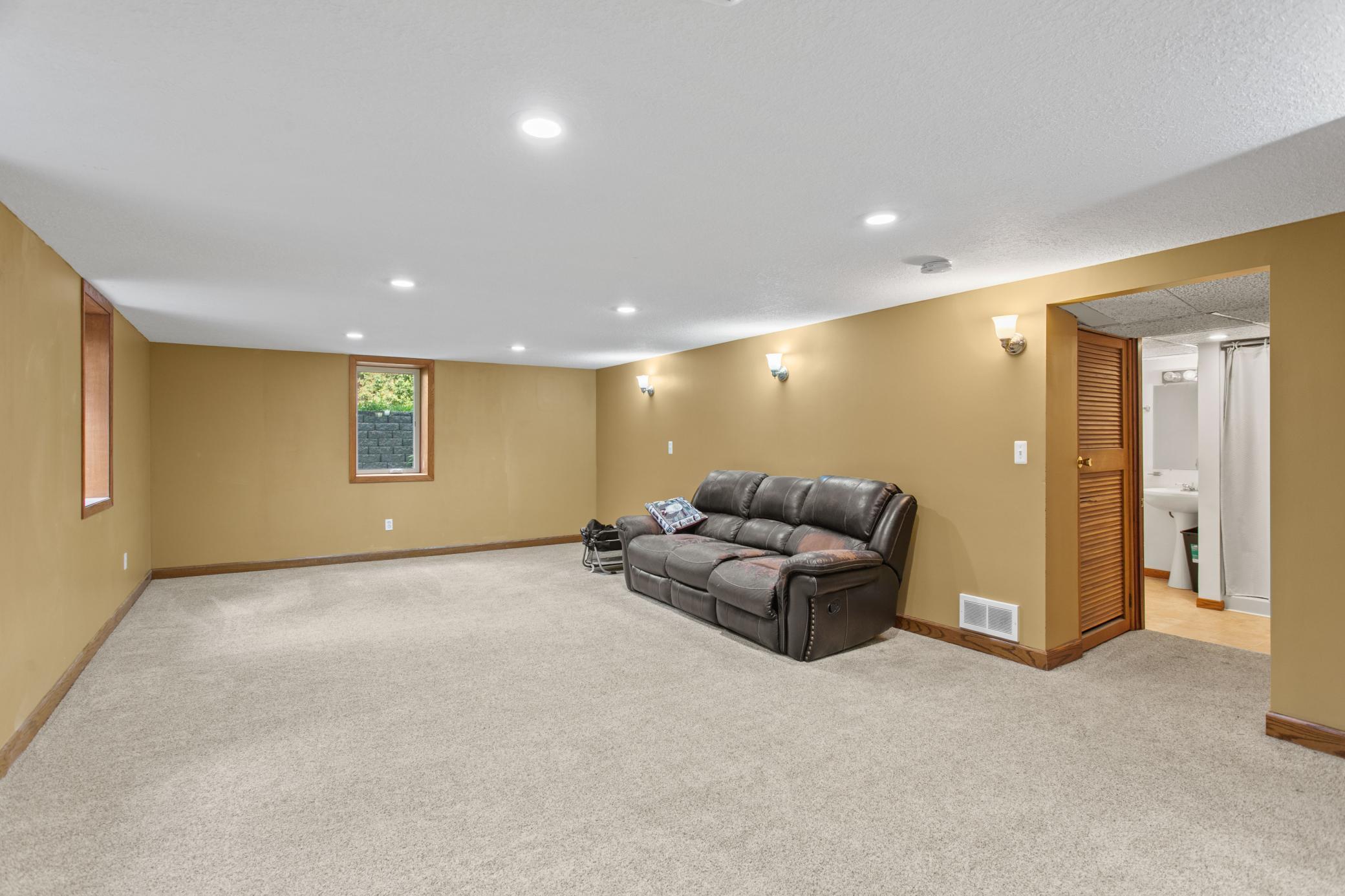 1620 127th Avenue Nw Property Photo 22