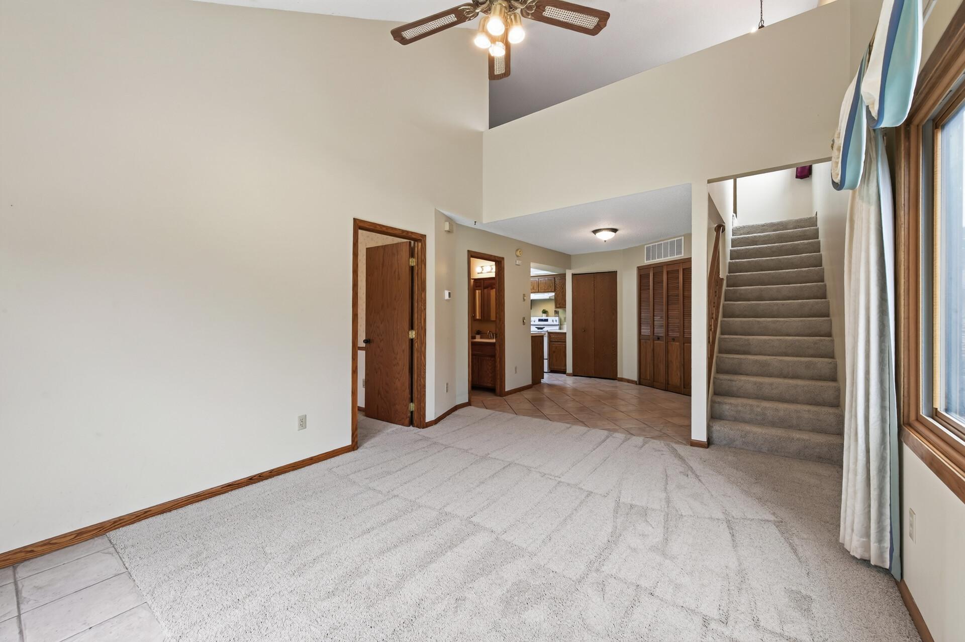 548 Auburn Place Nw A Property Photo 2