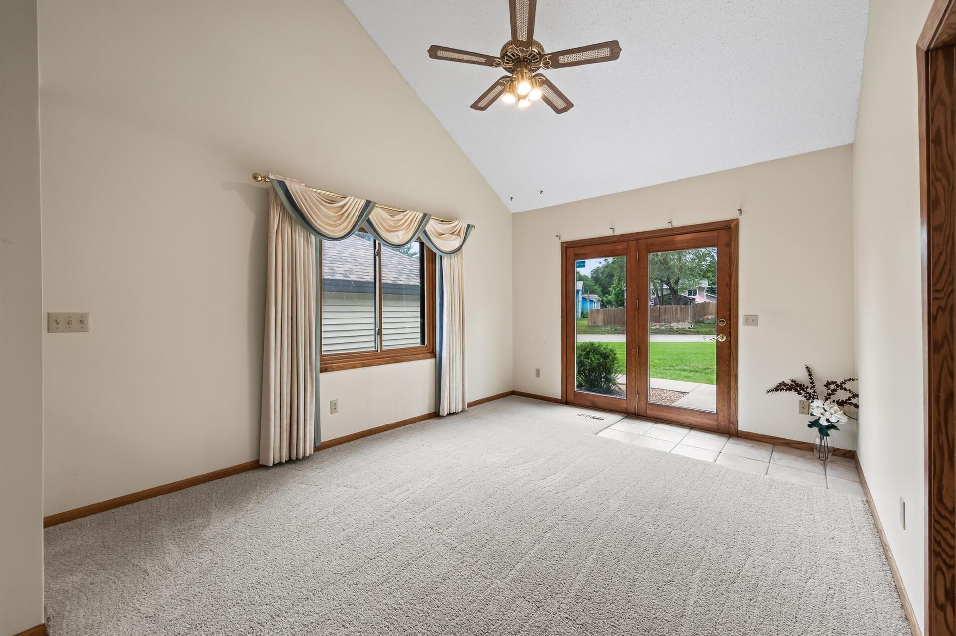 548 Auburn Place Nw A Property Photo 5