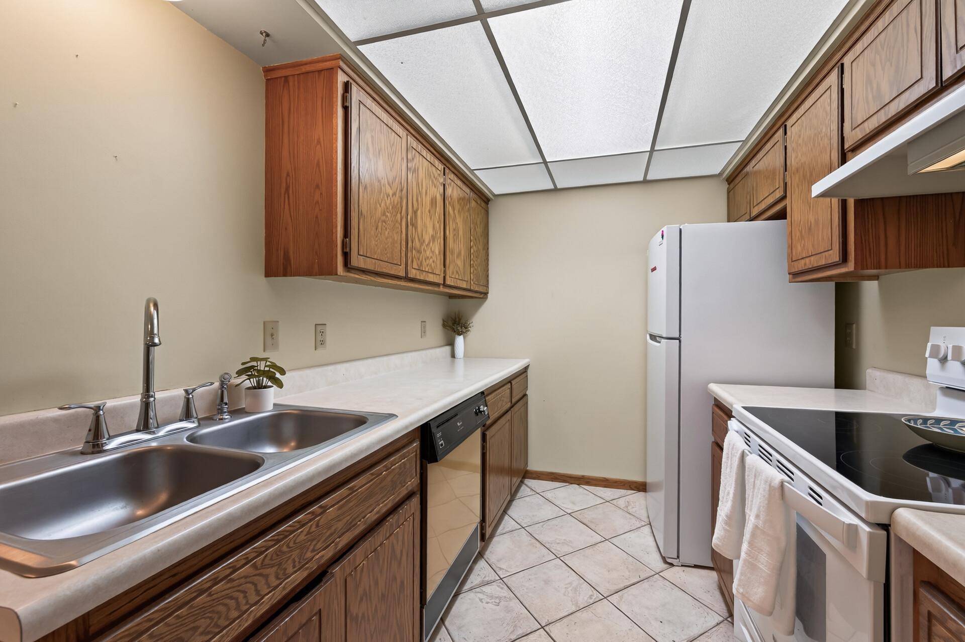 548 Auburn Place Nw A Property Photo 9