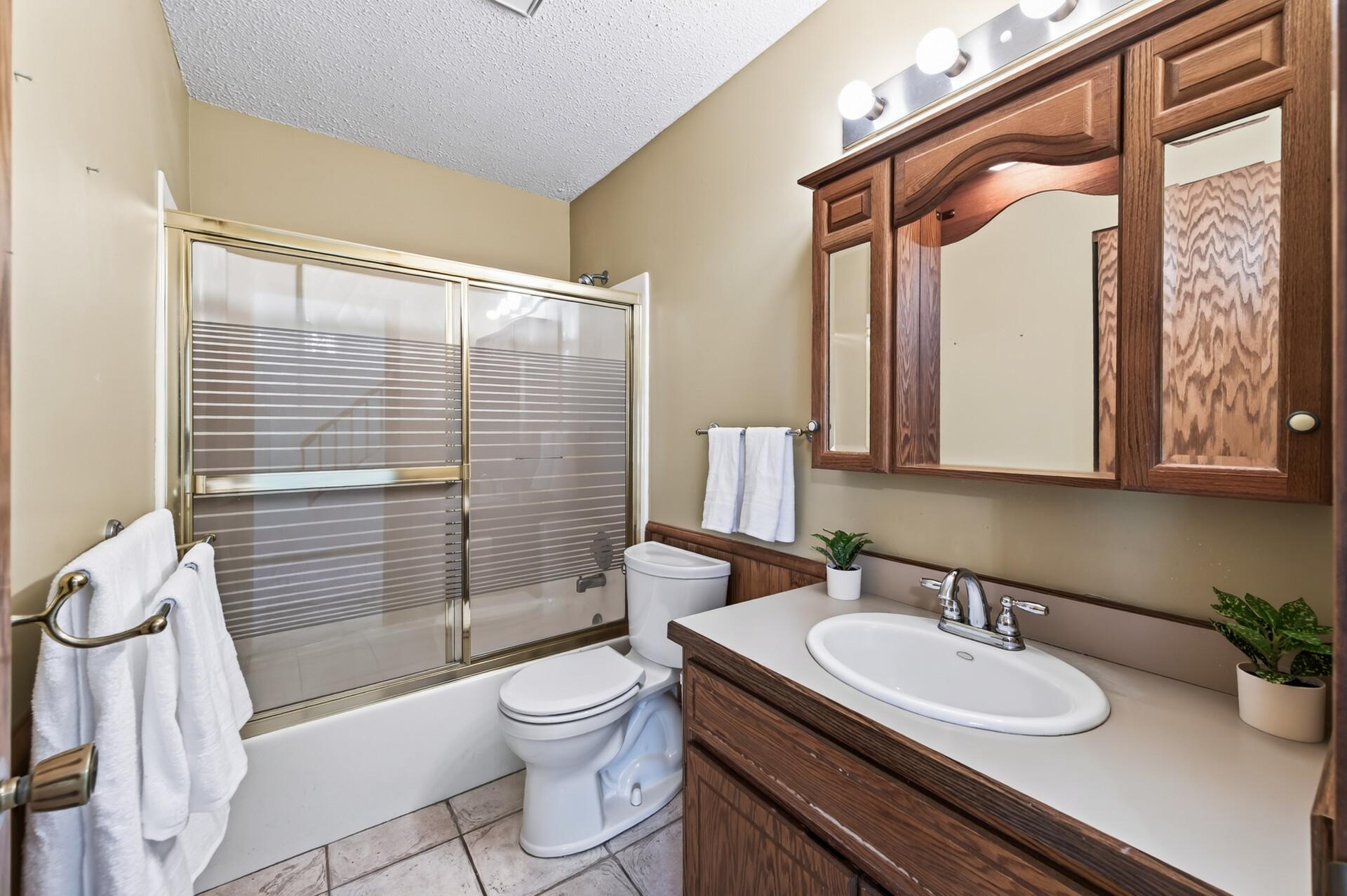 548 Auburn Place Nw A Property Photo 15