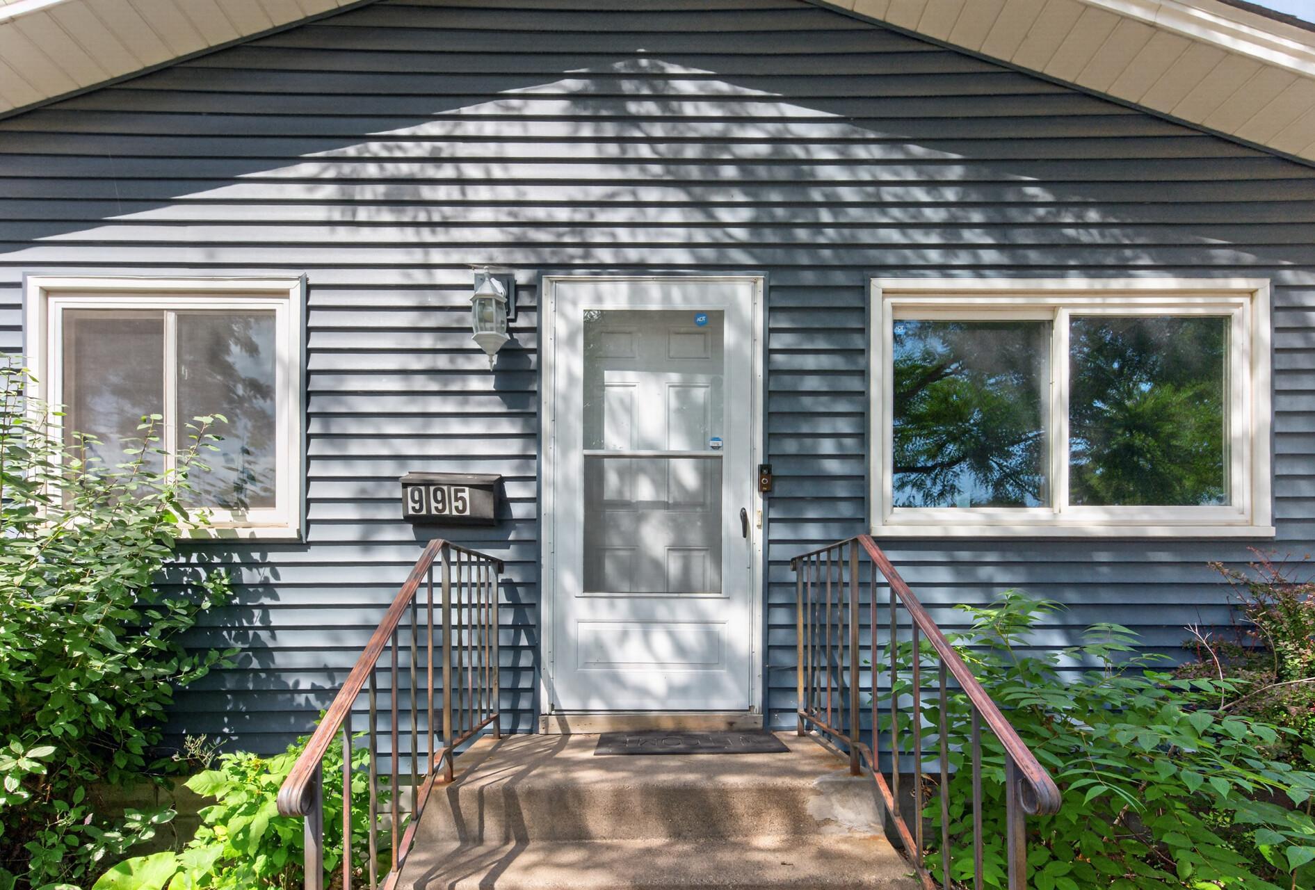 995 Rose Avenue E Property Photo 29