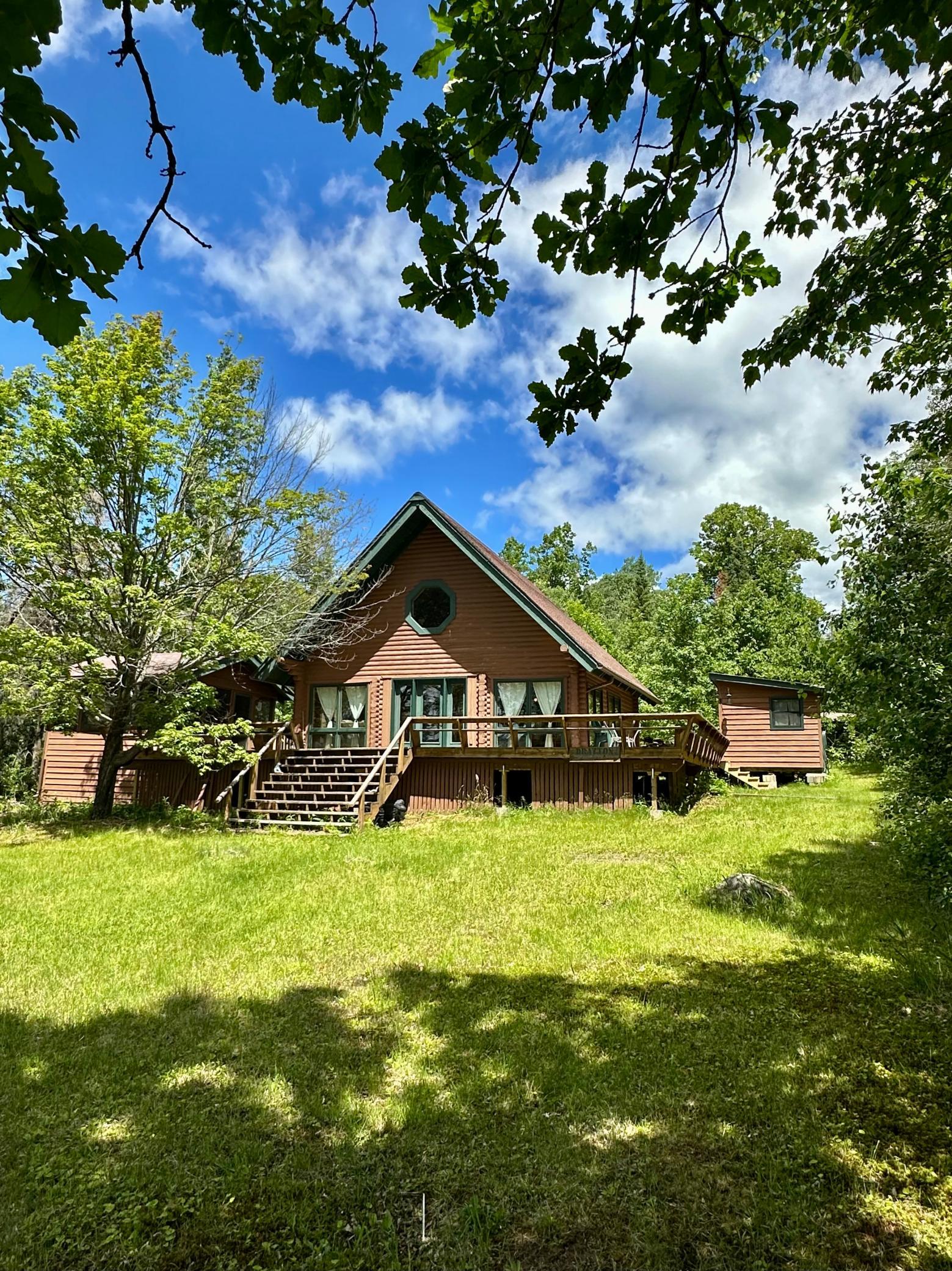 1909 Lynx Island Property Photo 2