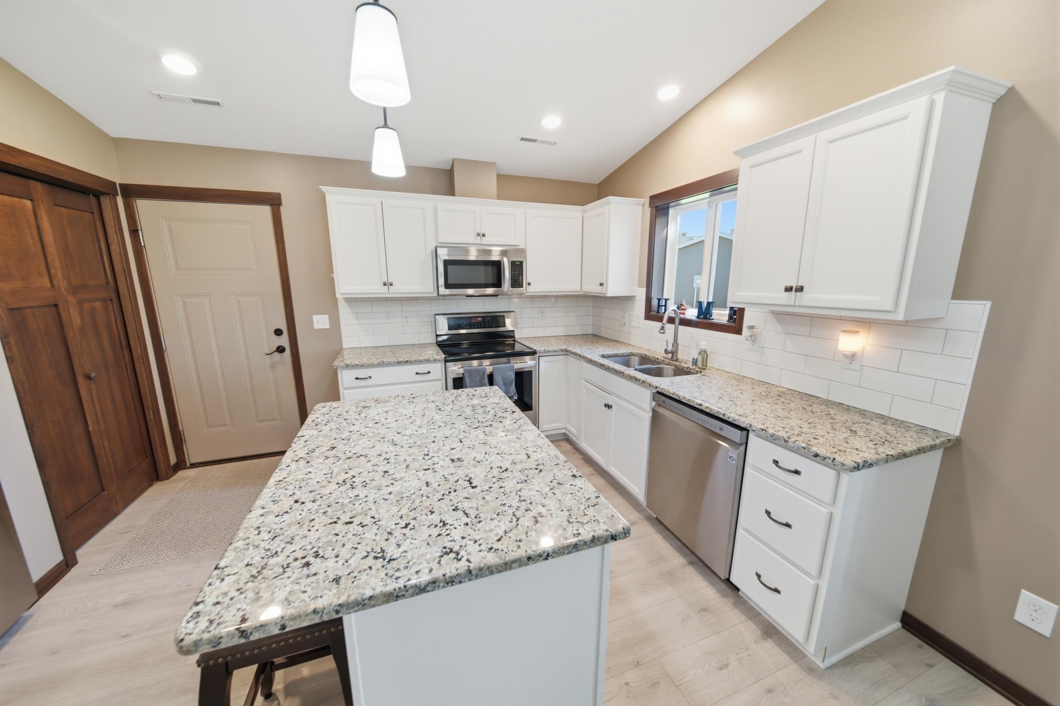 148 Highland Circle Property Photo 6