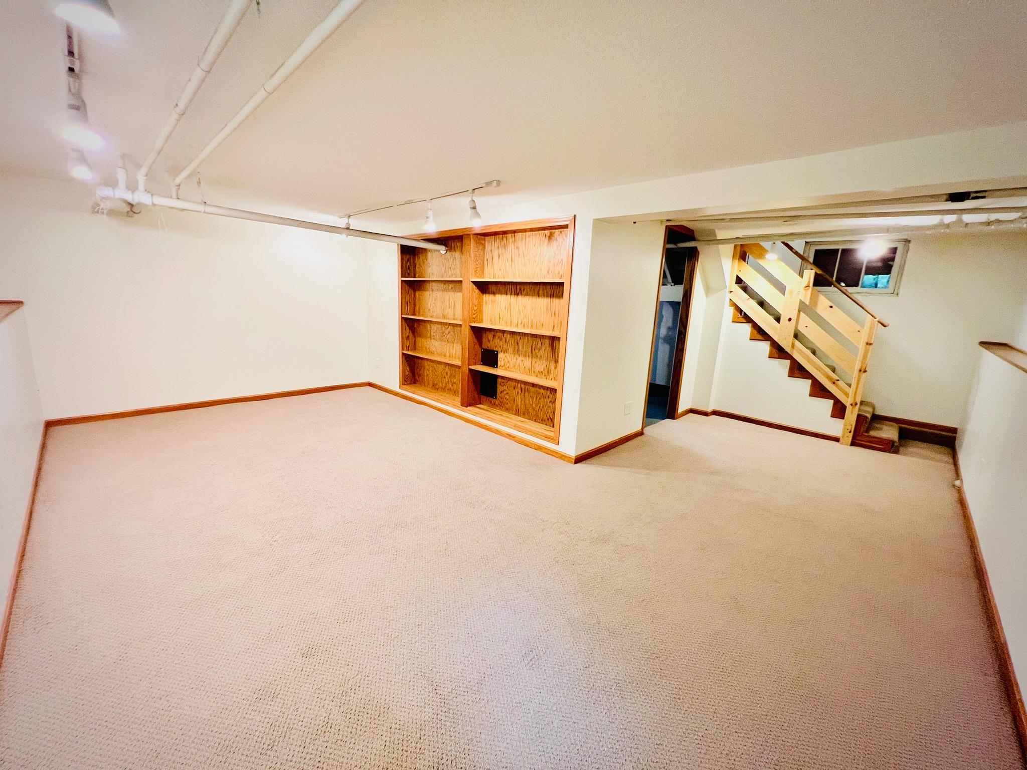 3207 E 42nd Street Property Photo 15