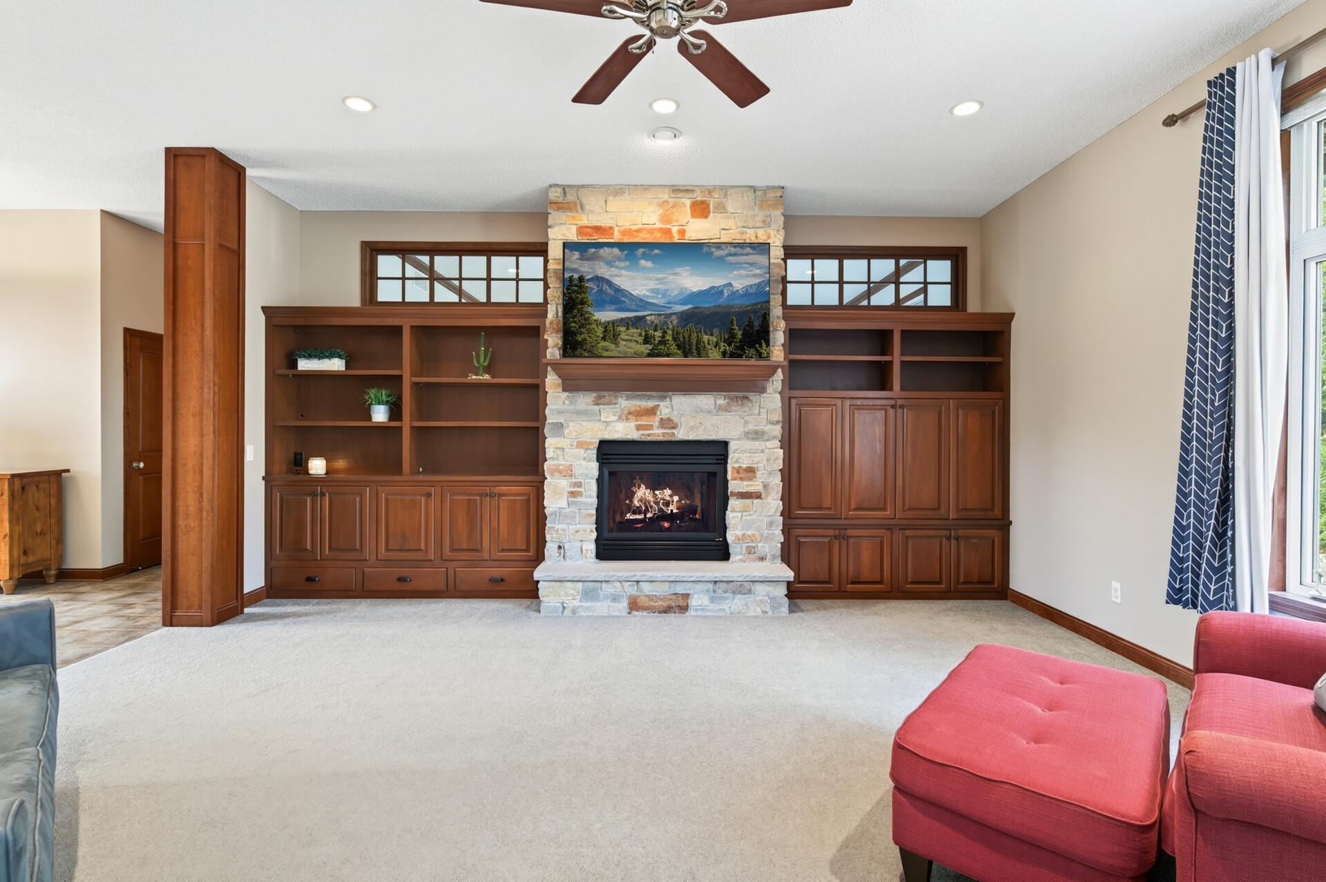 18483 Jaeger Path Property Photo 14