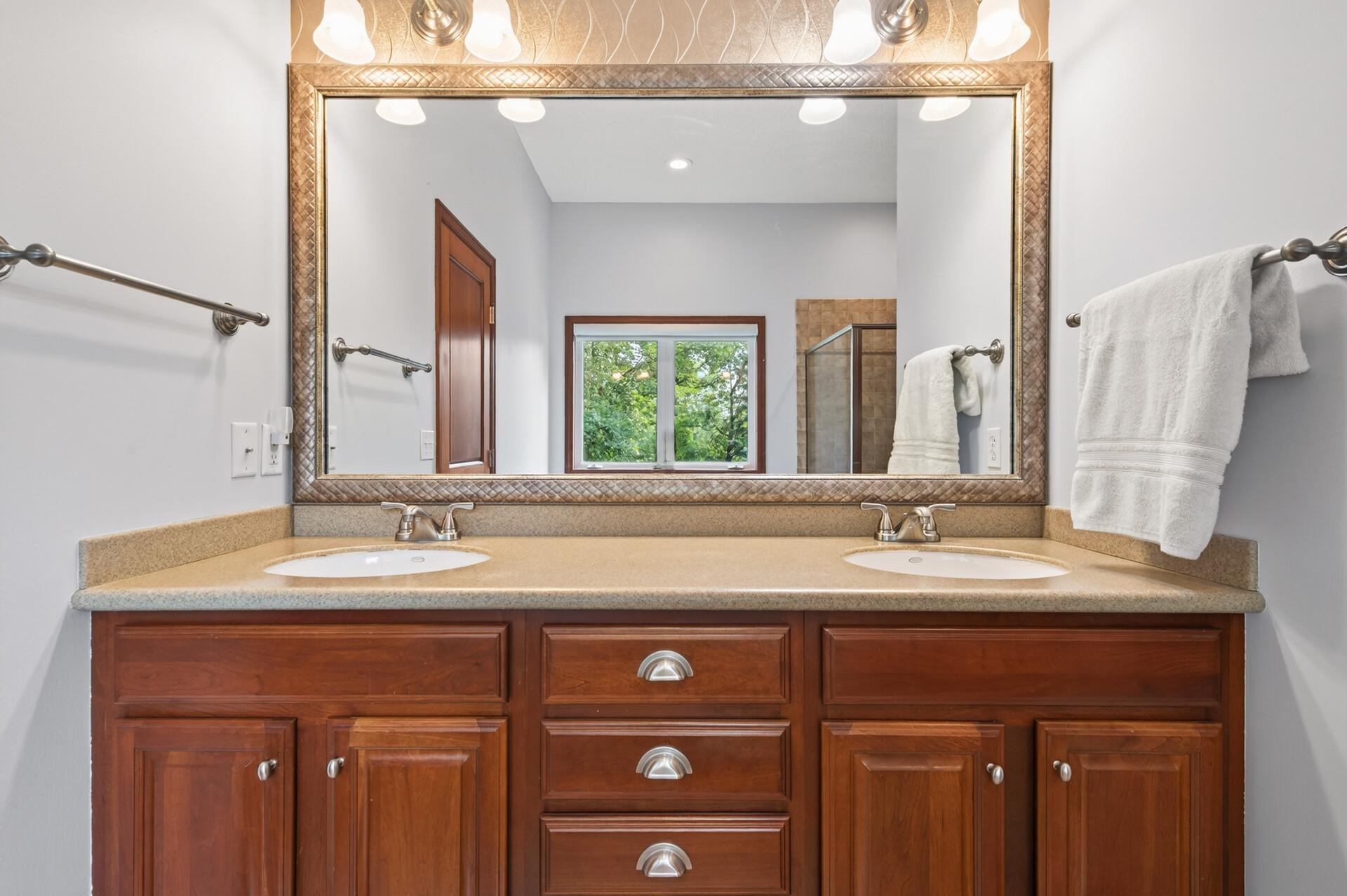 18483 Jaeger Path Property Photo 27