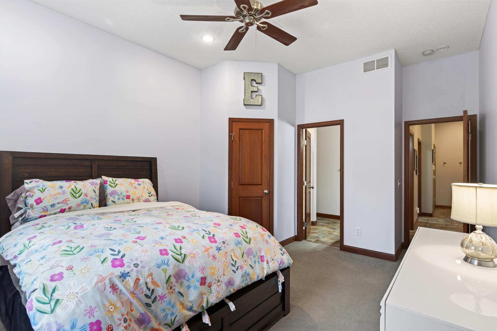18483 Jaeger Path Property Photo 34