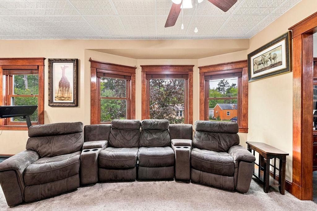 401 River Bluff Avenue Property Photo 8