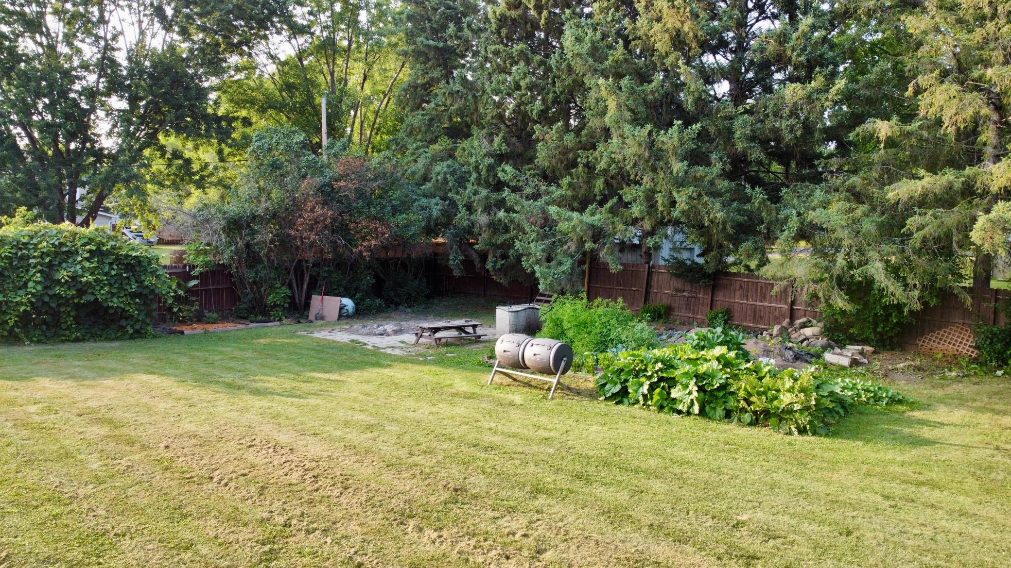 401 River Bluff Avenue Property Photo 54