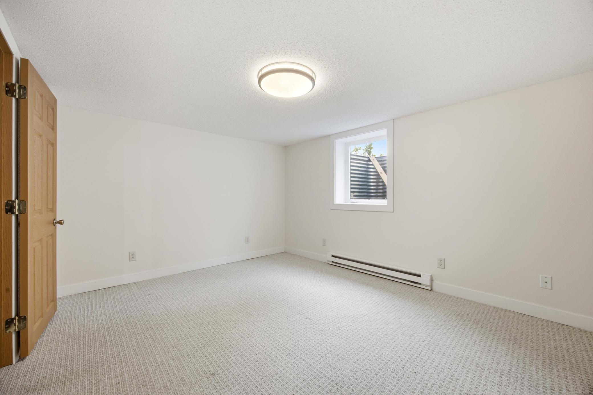 1031 Joseph Street Property Photo 20