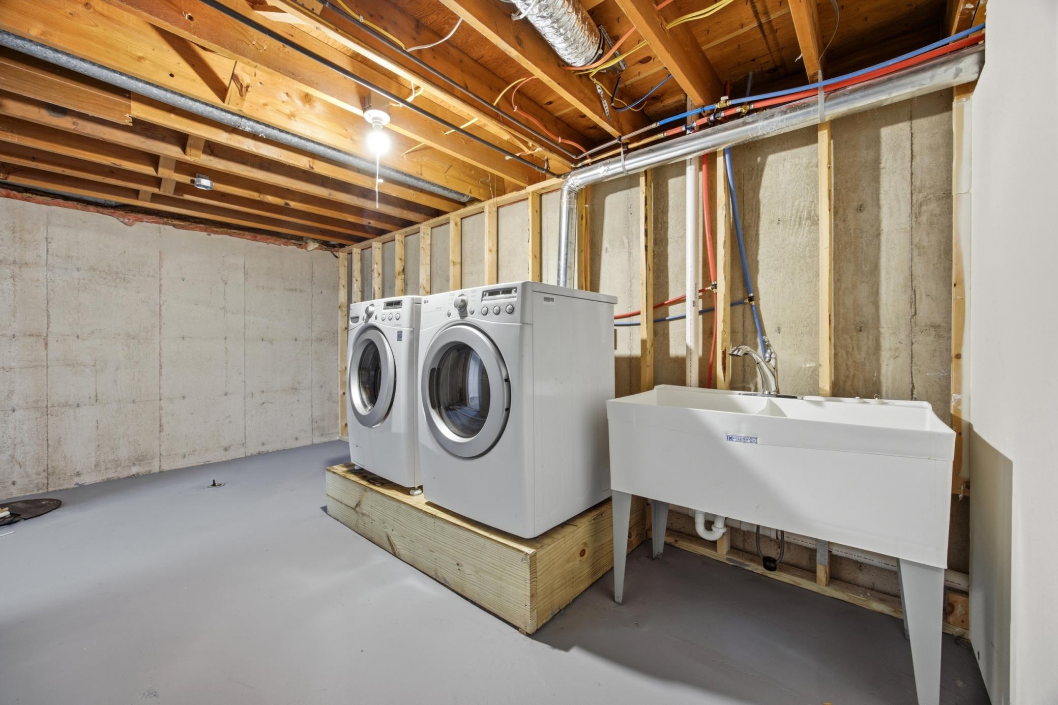 1031 Joseph Street Property Photo 23