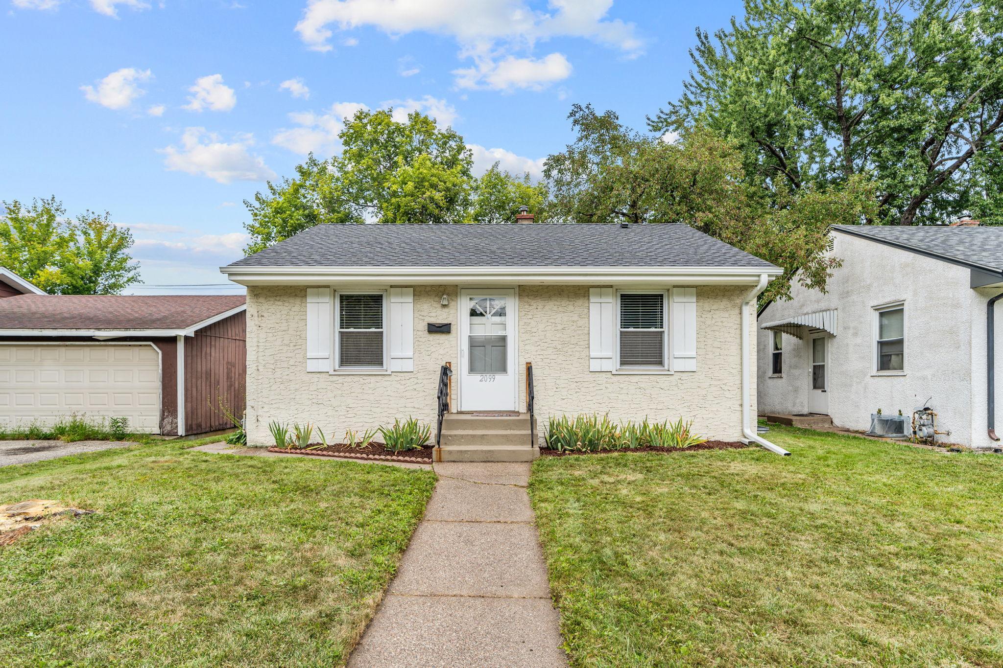 2099 Minnehaha Avenue E Property Photo 1