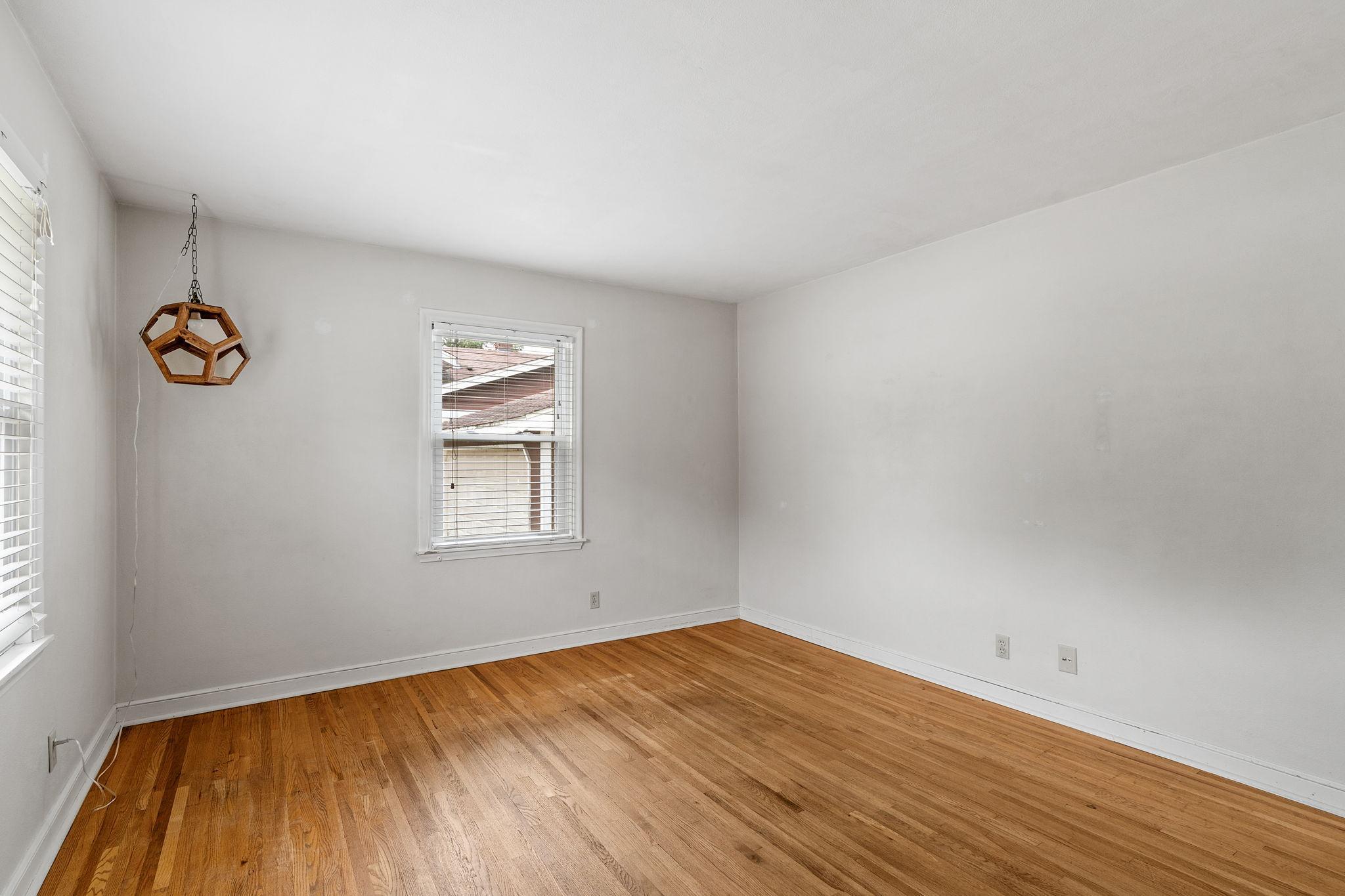2099 Minnehaha Avenue E Property Photo 5