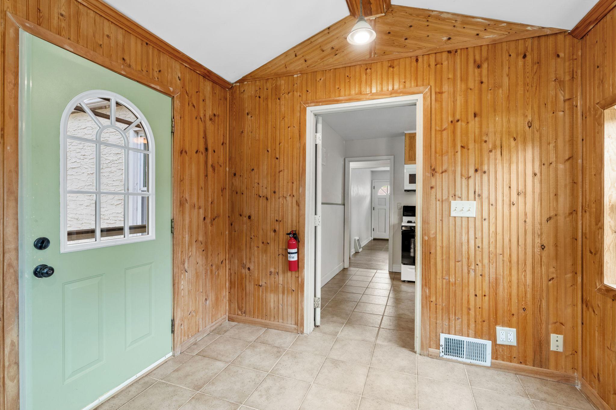 2099 Minnehaha Avenue E Property Photo 16
