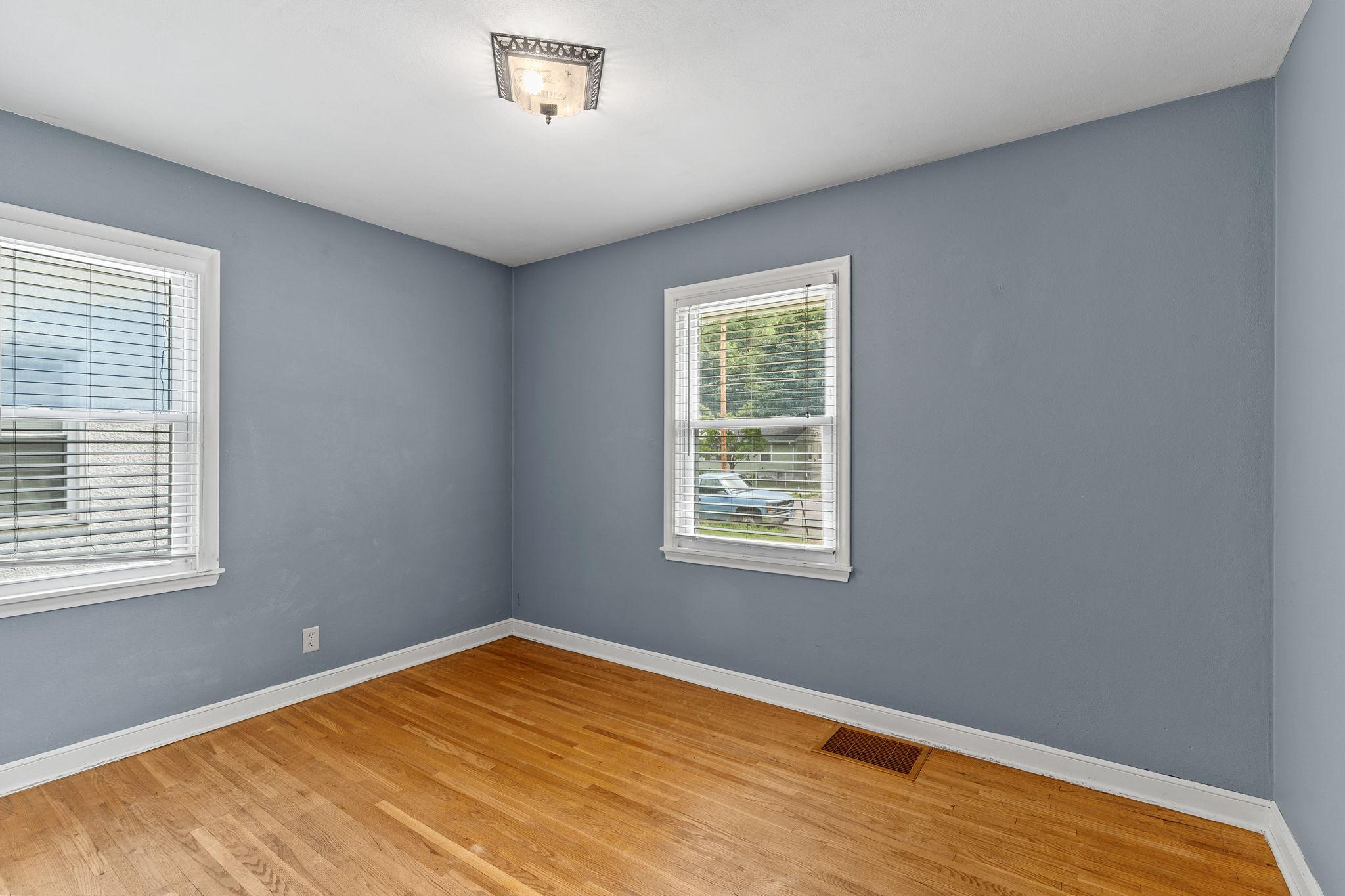2099 Minnehaha Avenue E Property Photo 17