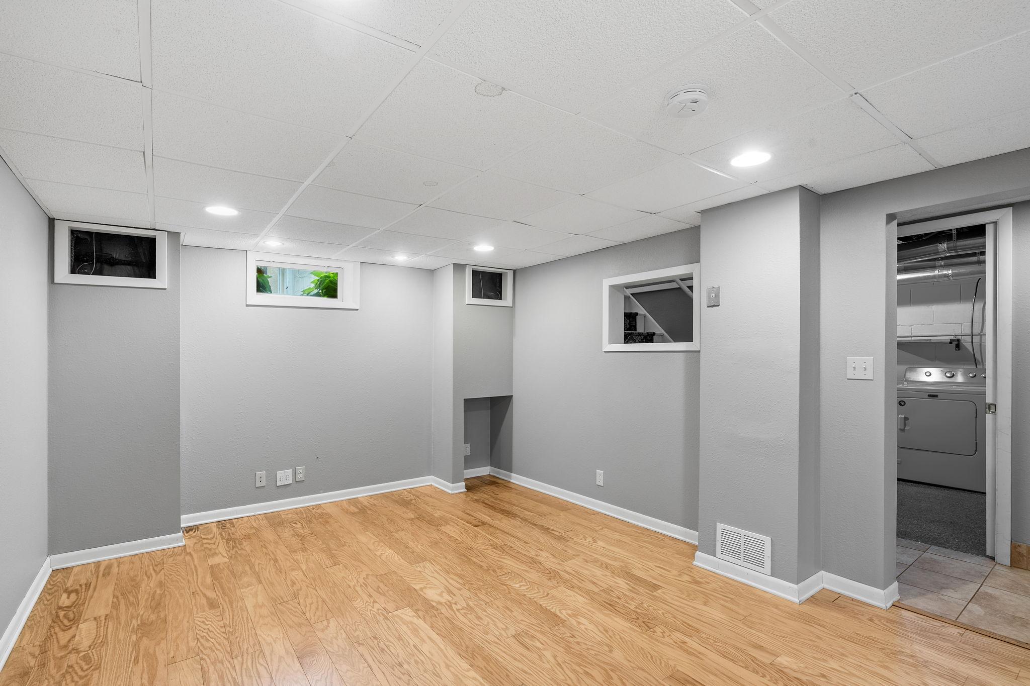 2099 Minnehaha Avenue E Property Photo 26