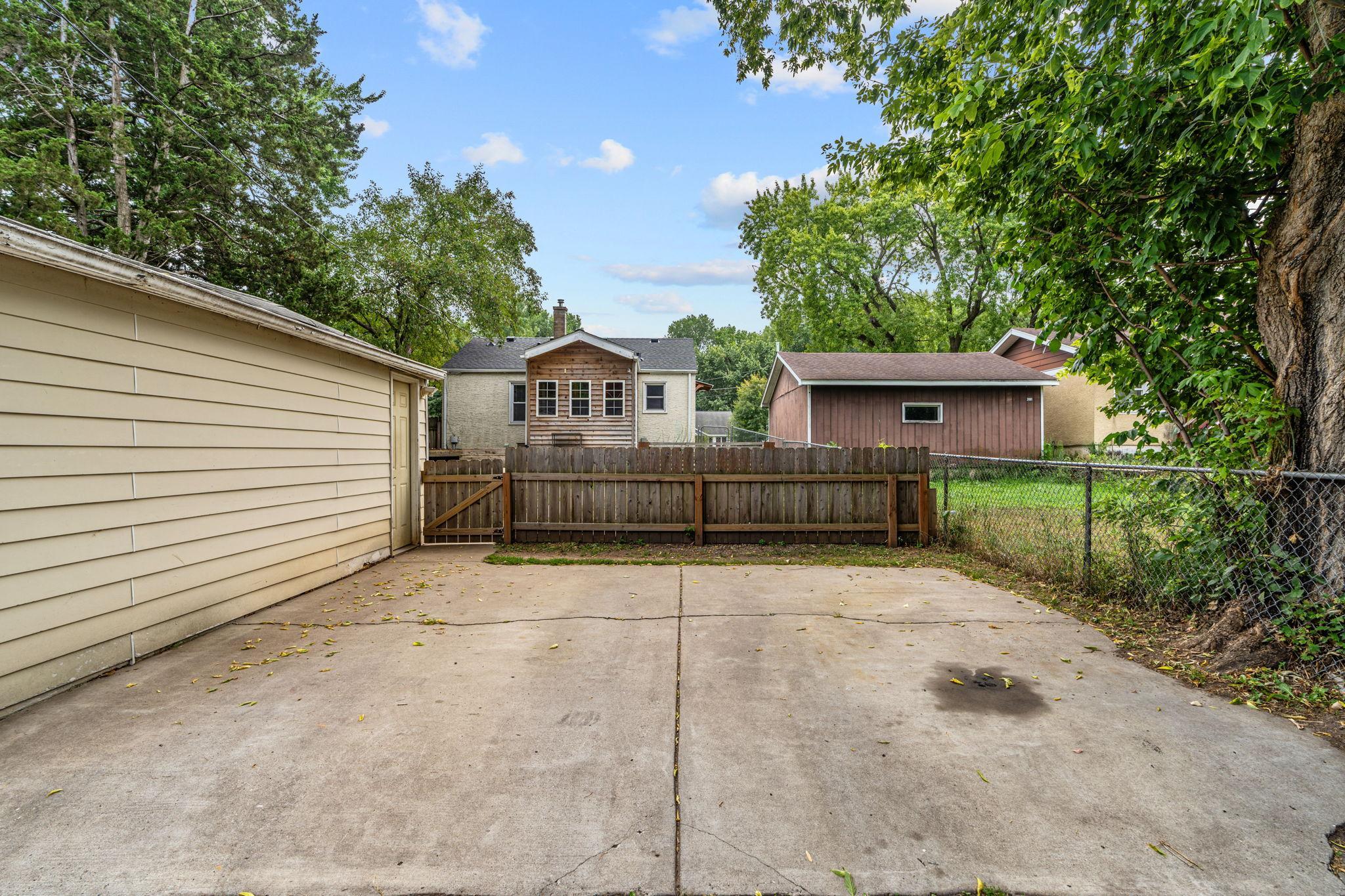 2099 Minnehaha Avenue E Property Photo 34