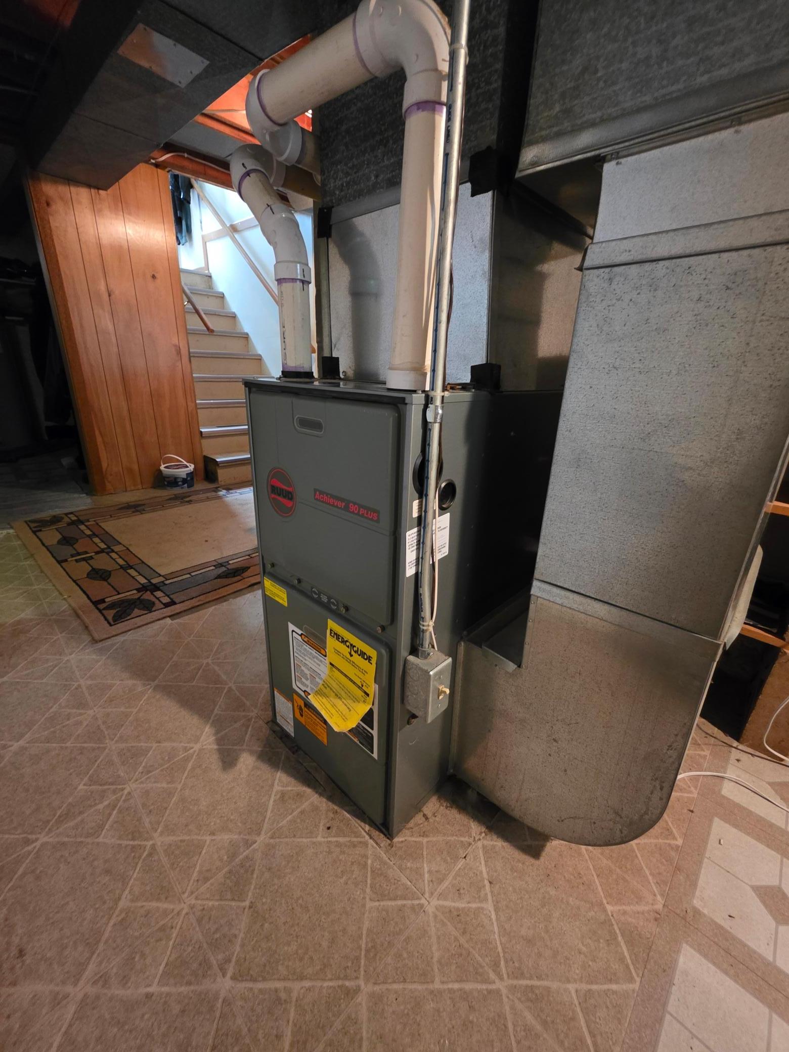 206 Pine Avenue N Property Photo 14