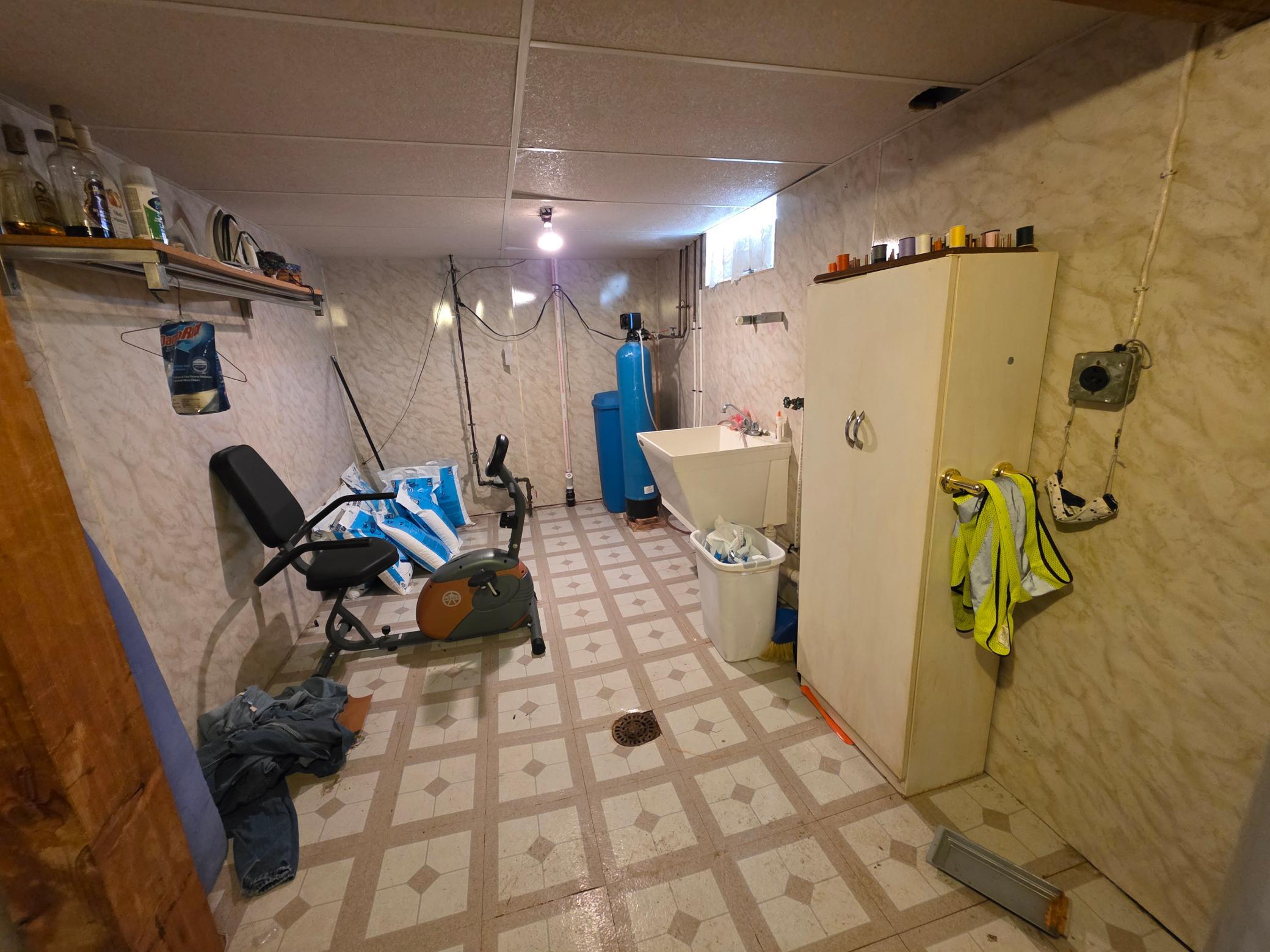206 Pine Avenue N Property Photo 15