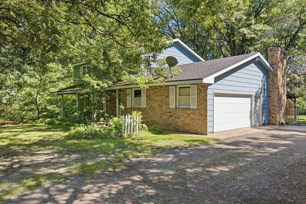 2814 Crosstown Boulevard Ne Property Photo 1