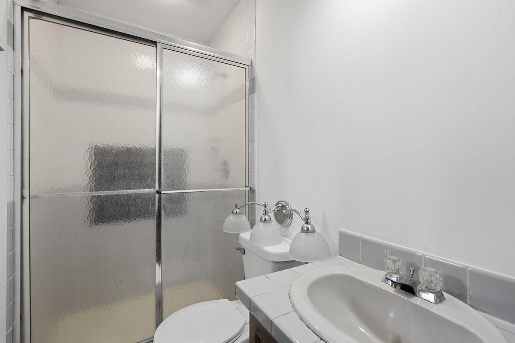 2814 Crosstown Boulevard Ne Property Photo 24
