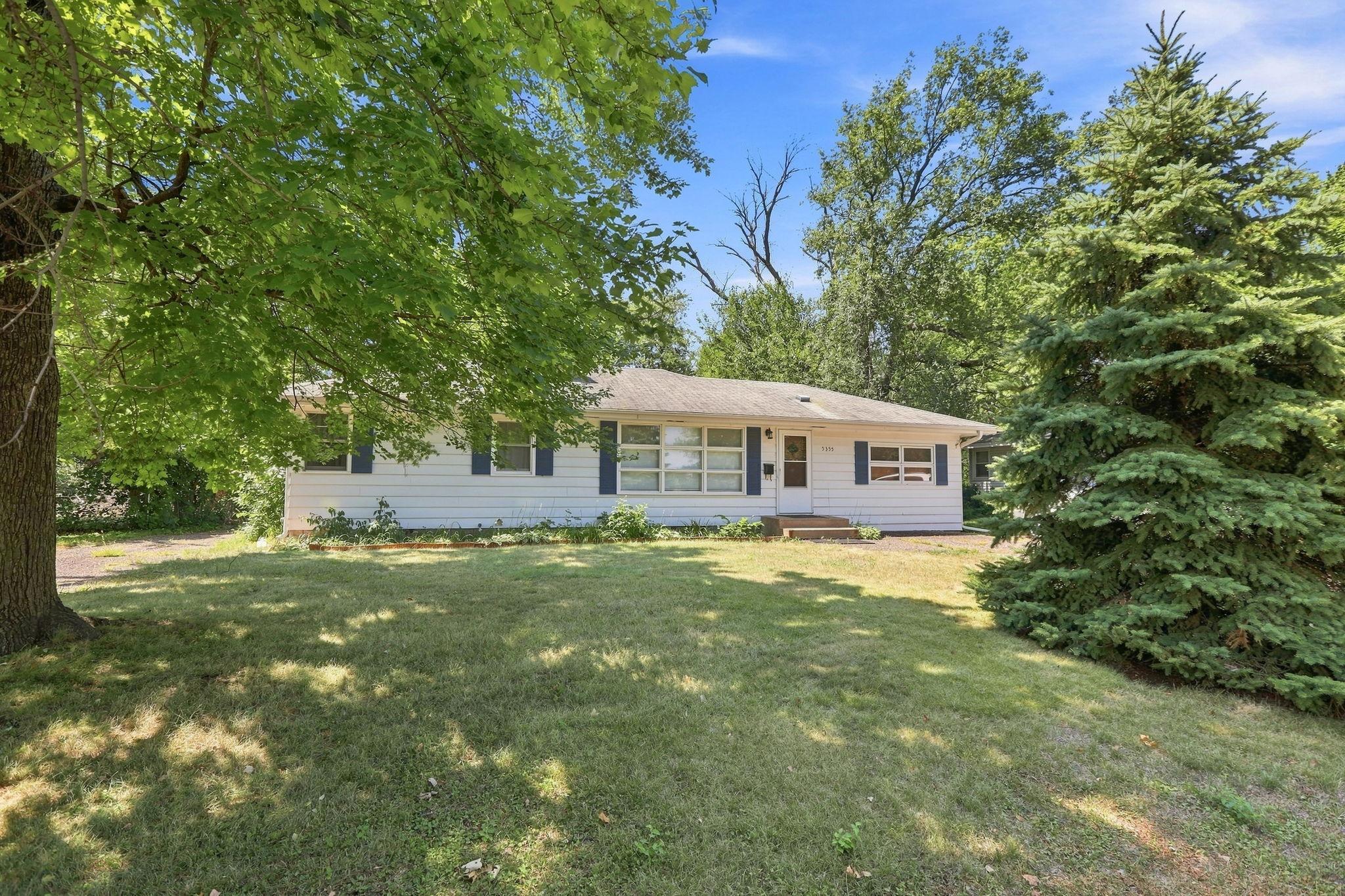 5355 Northport Drive Property Photo 1