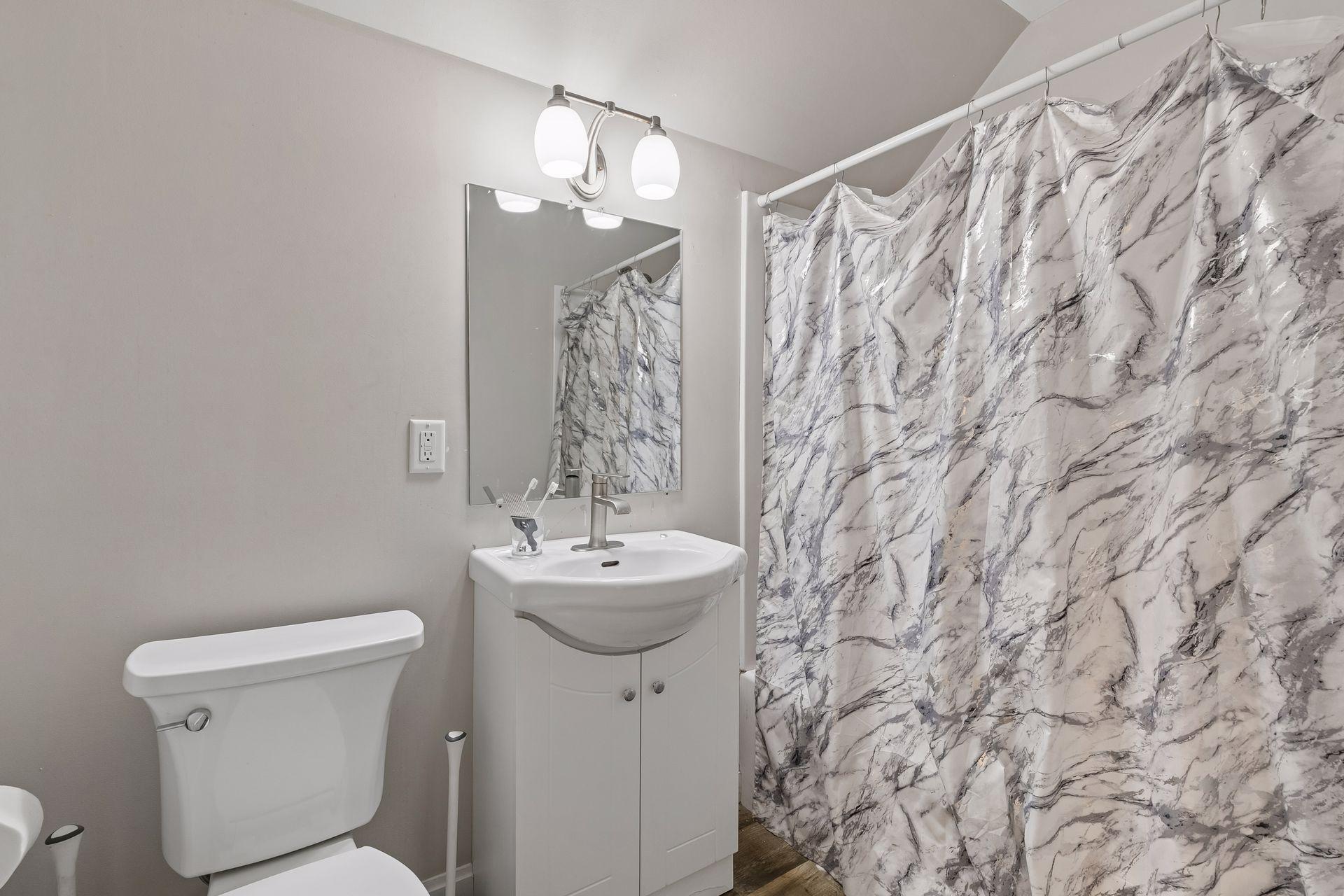 1083 Hague Avenue Property Photo 48