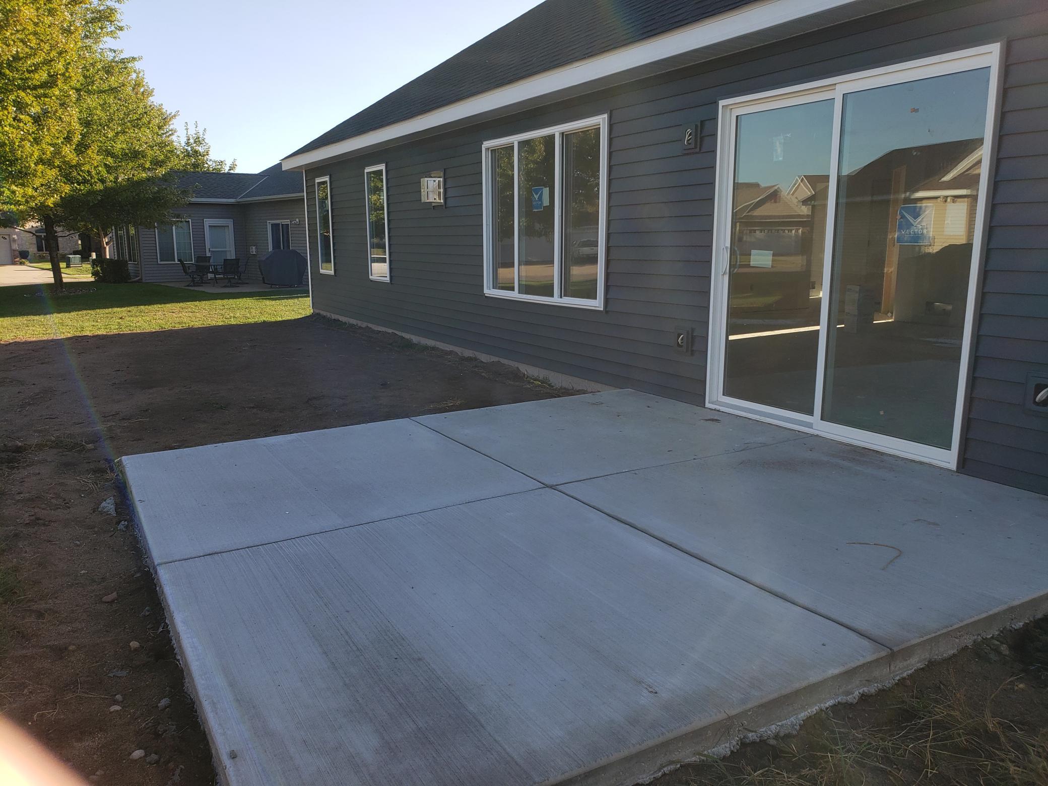 109 Weeping Willow Circle Property Photo 2