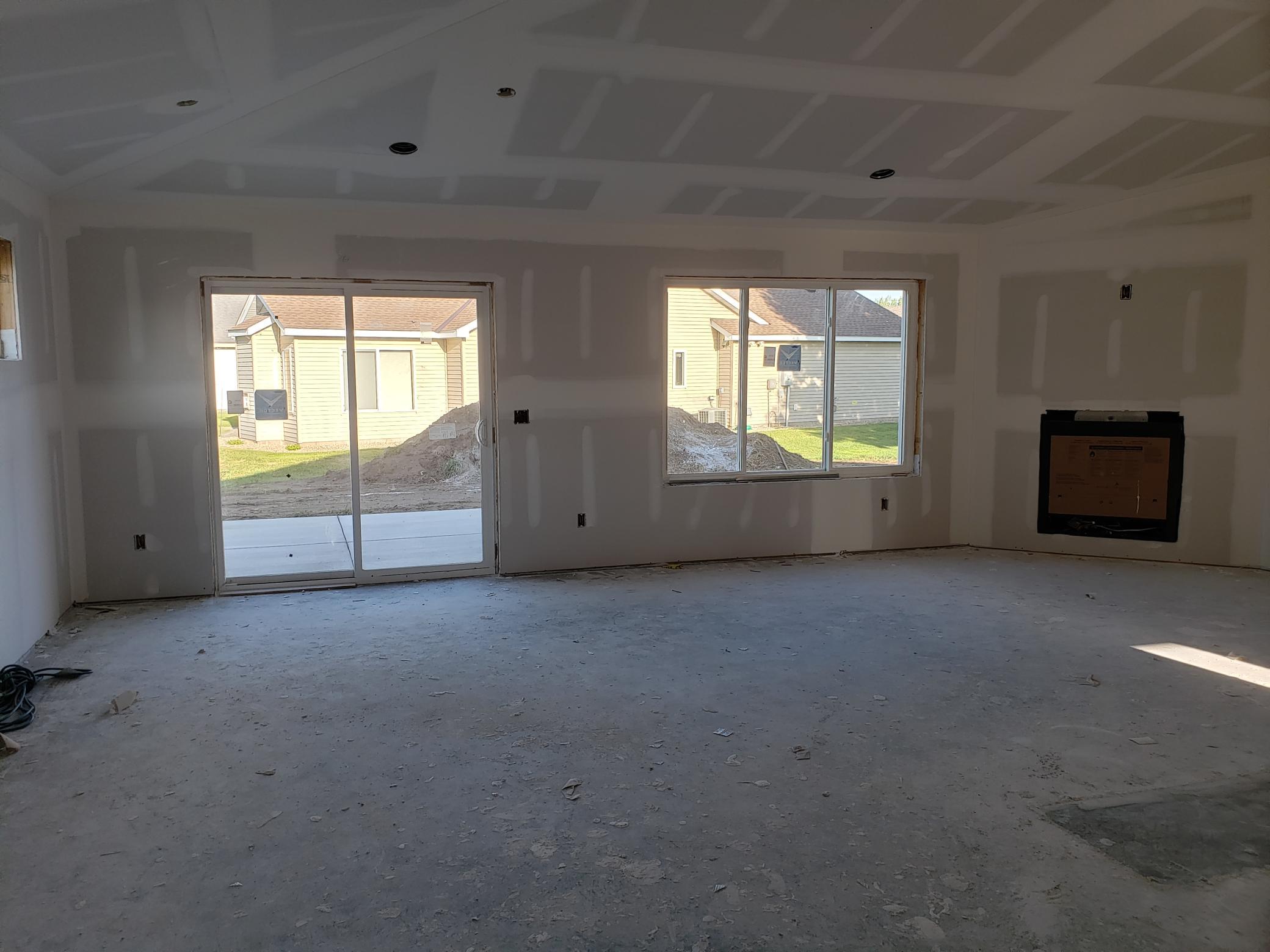 109 Weeping Willow Circle Property Photo 4