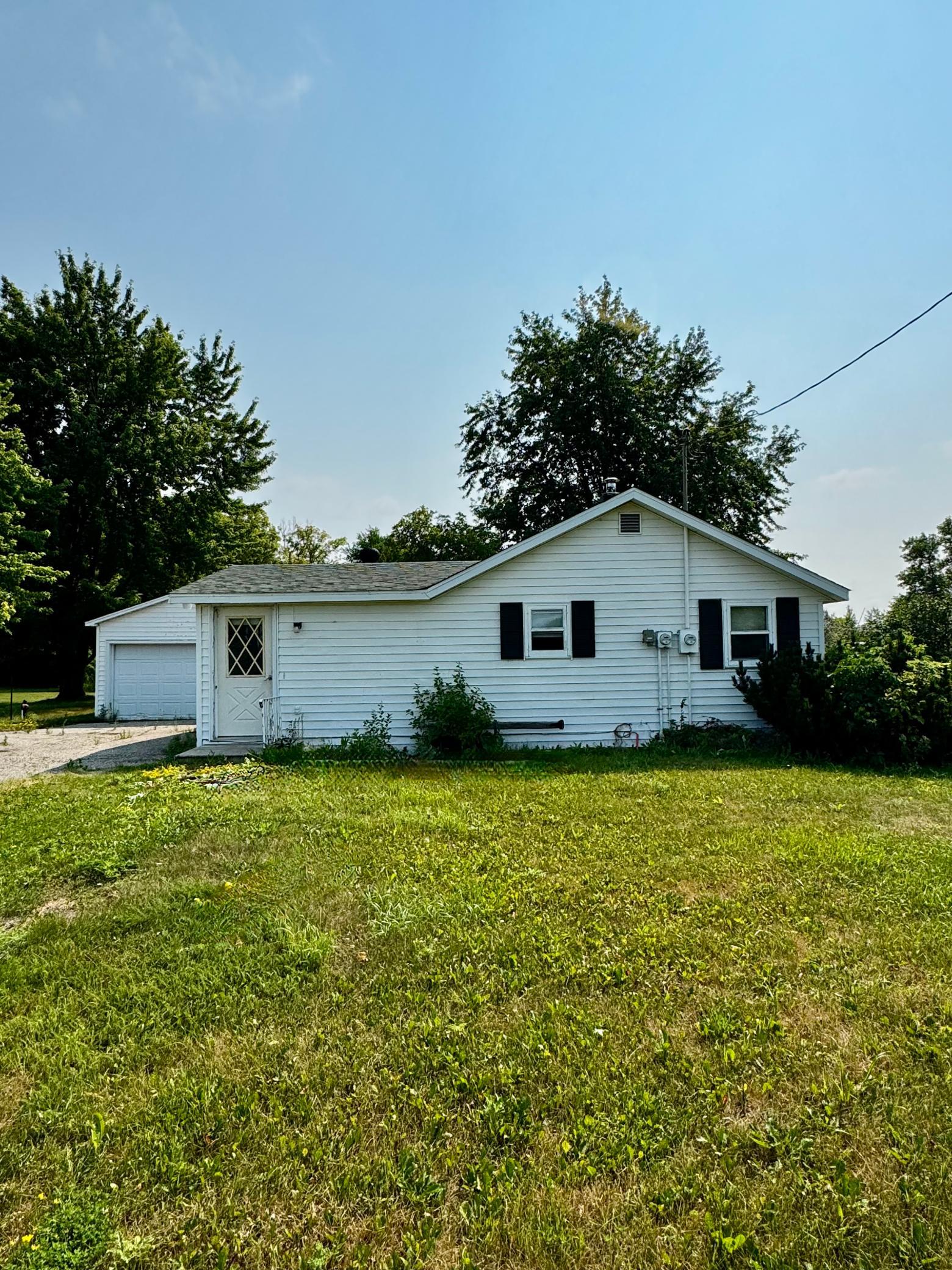 2210 Us Highway 59 Property Photo 3