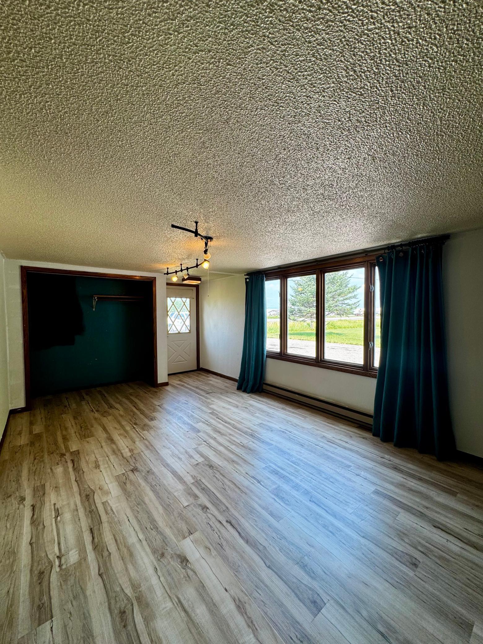 2210 Us Highway 59 Property Photo 10