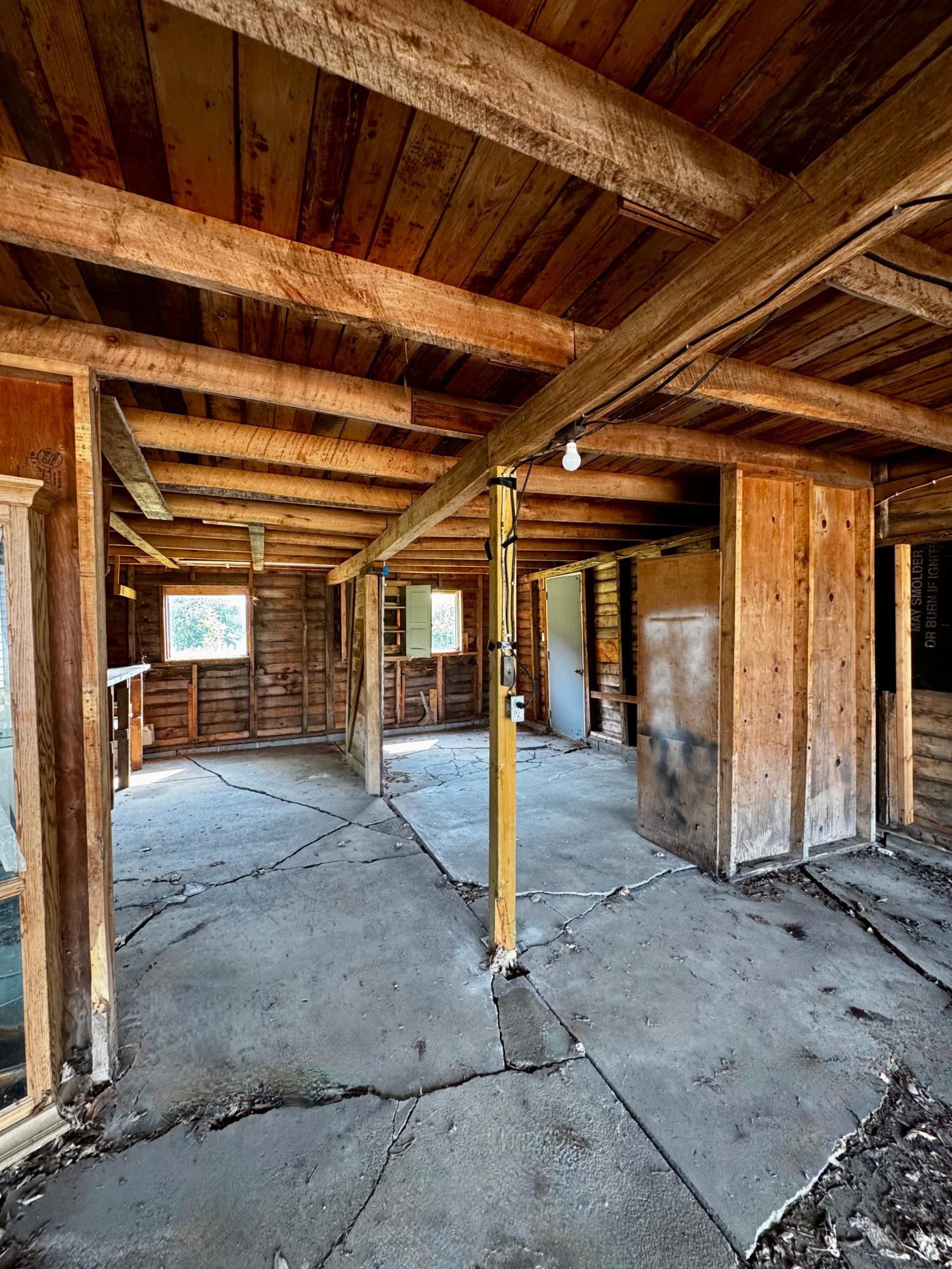 2210 Us Highway 59 Property Photo 31